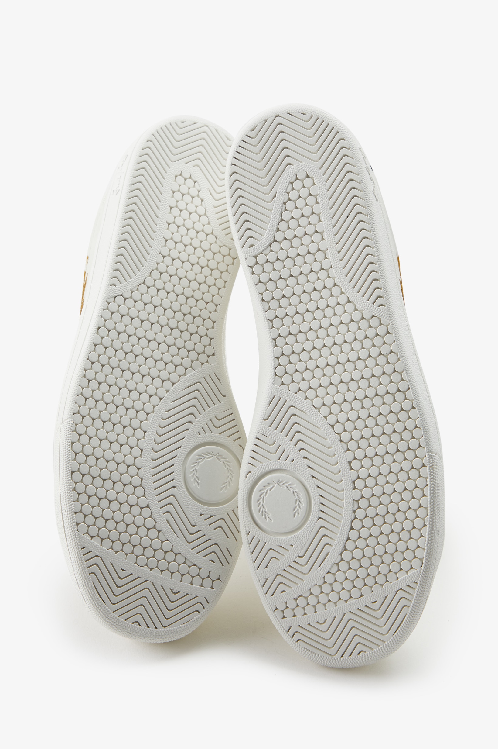 Sapatilha unisexo 'B721' em pele Fred Perry Bege-4