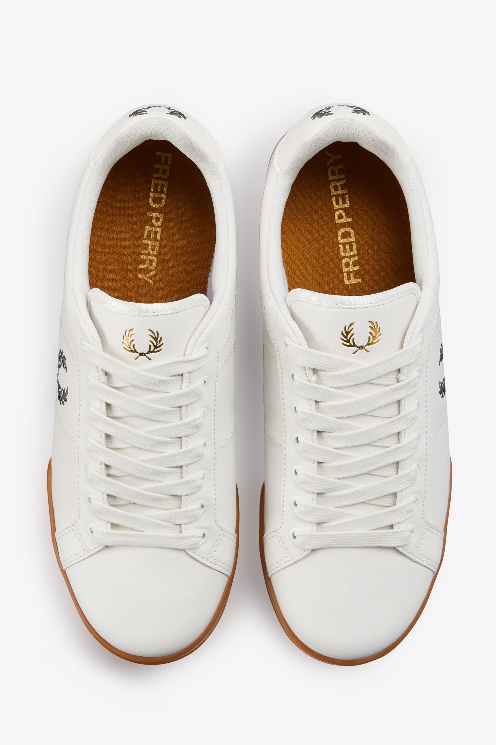 Sapatilhas 'B722' em pele Fred Perry Bege-2