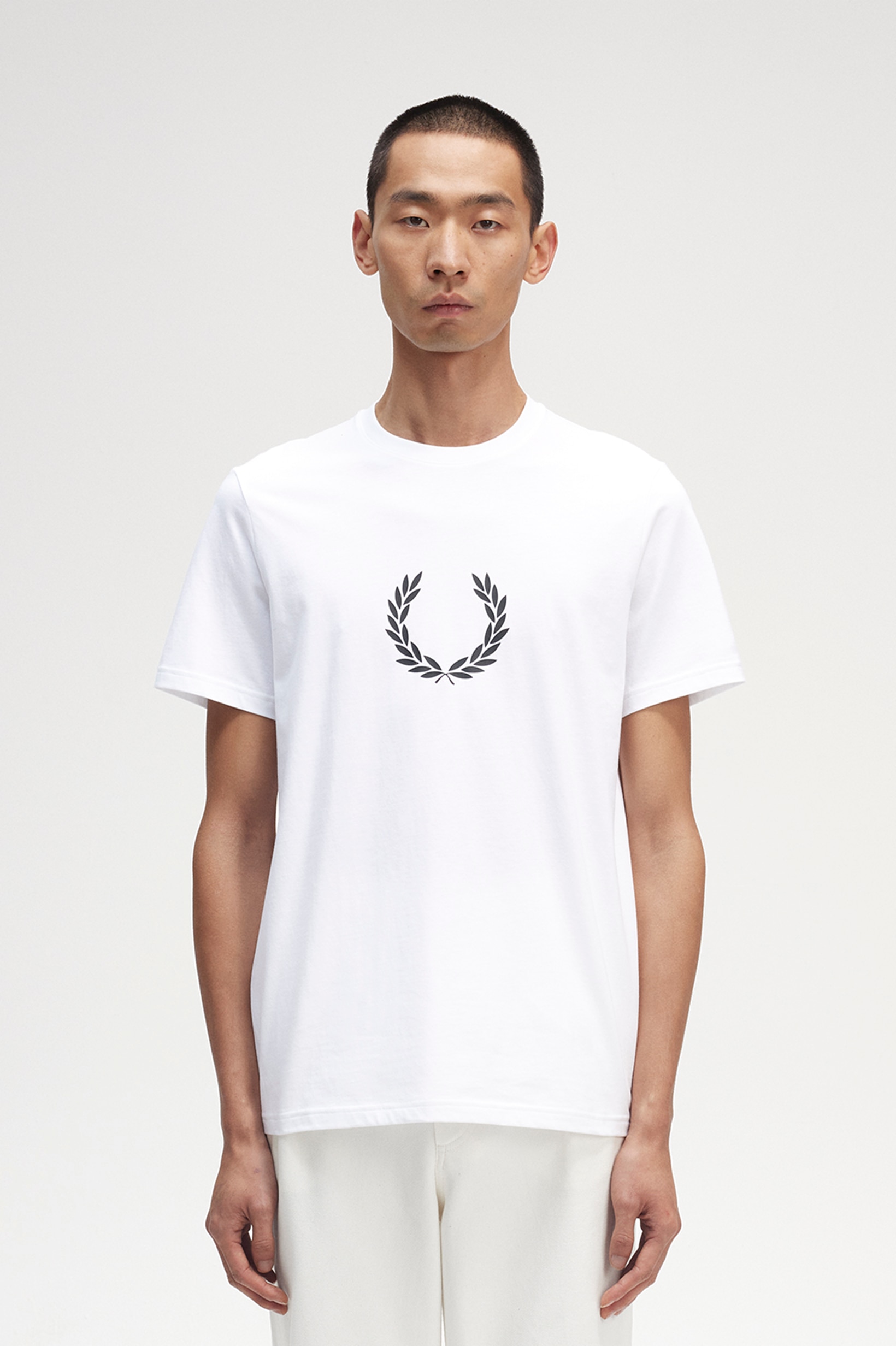 T-Shirt gráfica 'Laurel Wreath' Branco-1