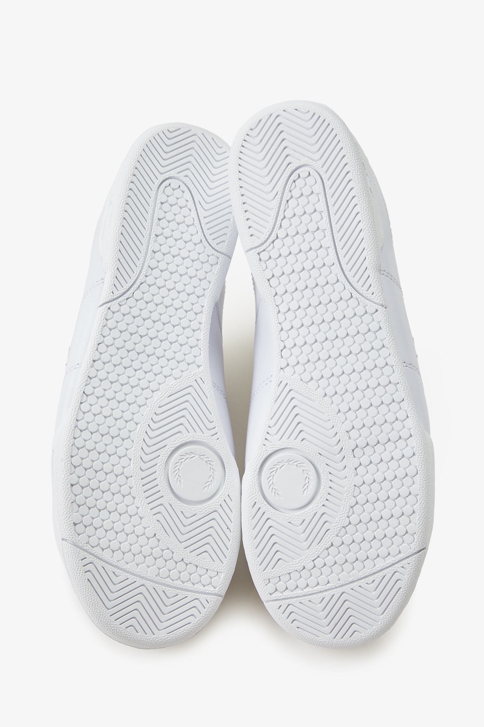 Sapatilhas 'B722' em pele Fred Perry Branco-4