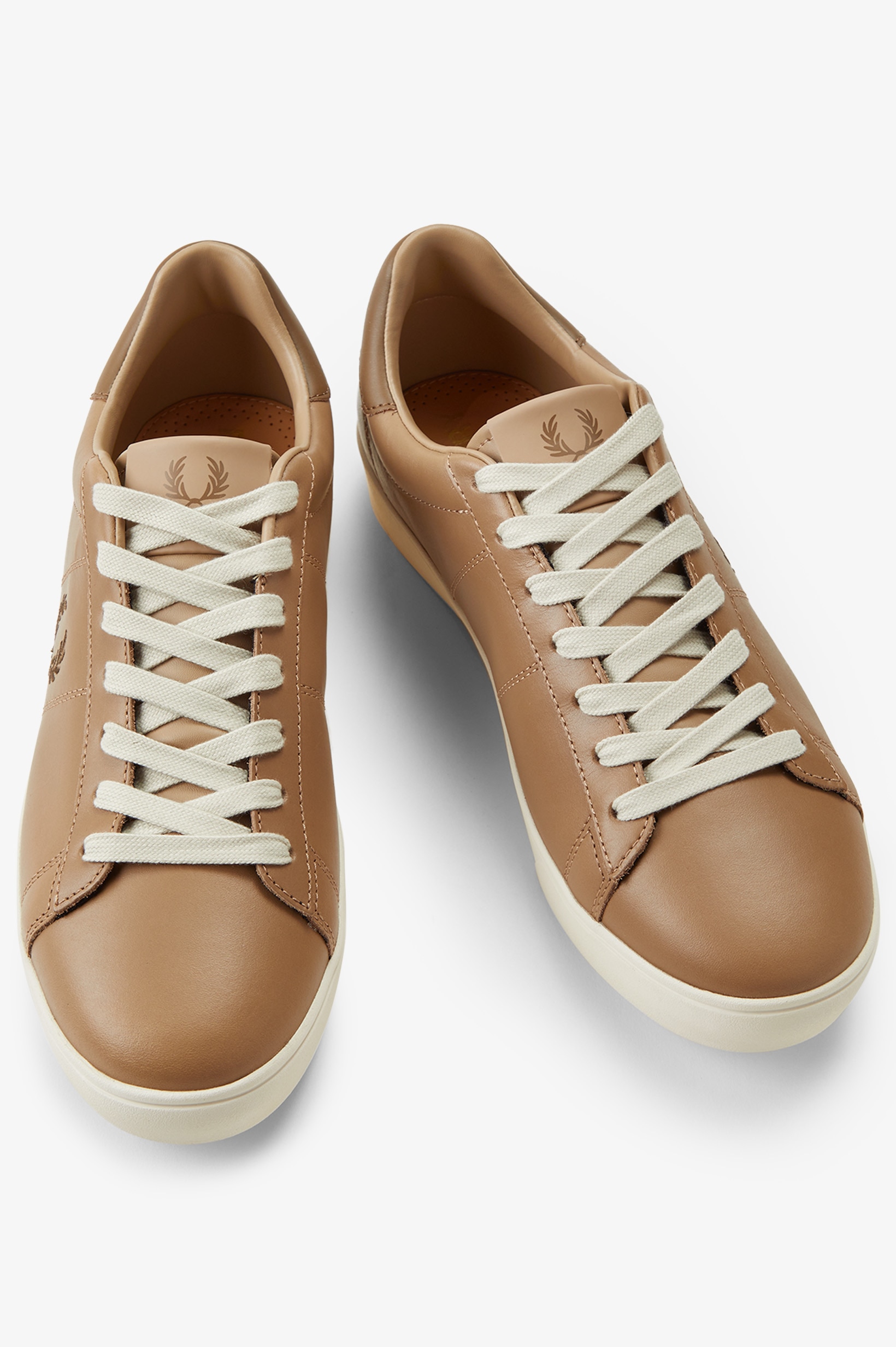 Sapatilha unisexo 'Spencer' em pele Fred Perry Castanho-claro-3