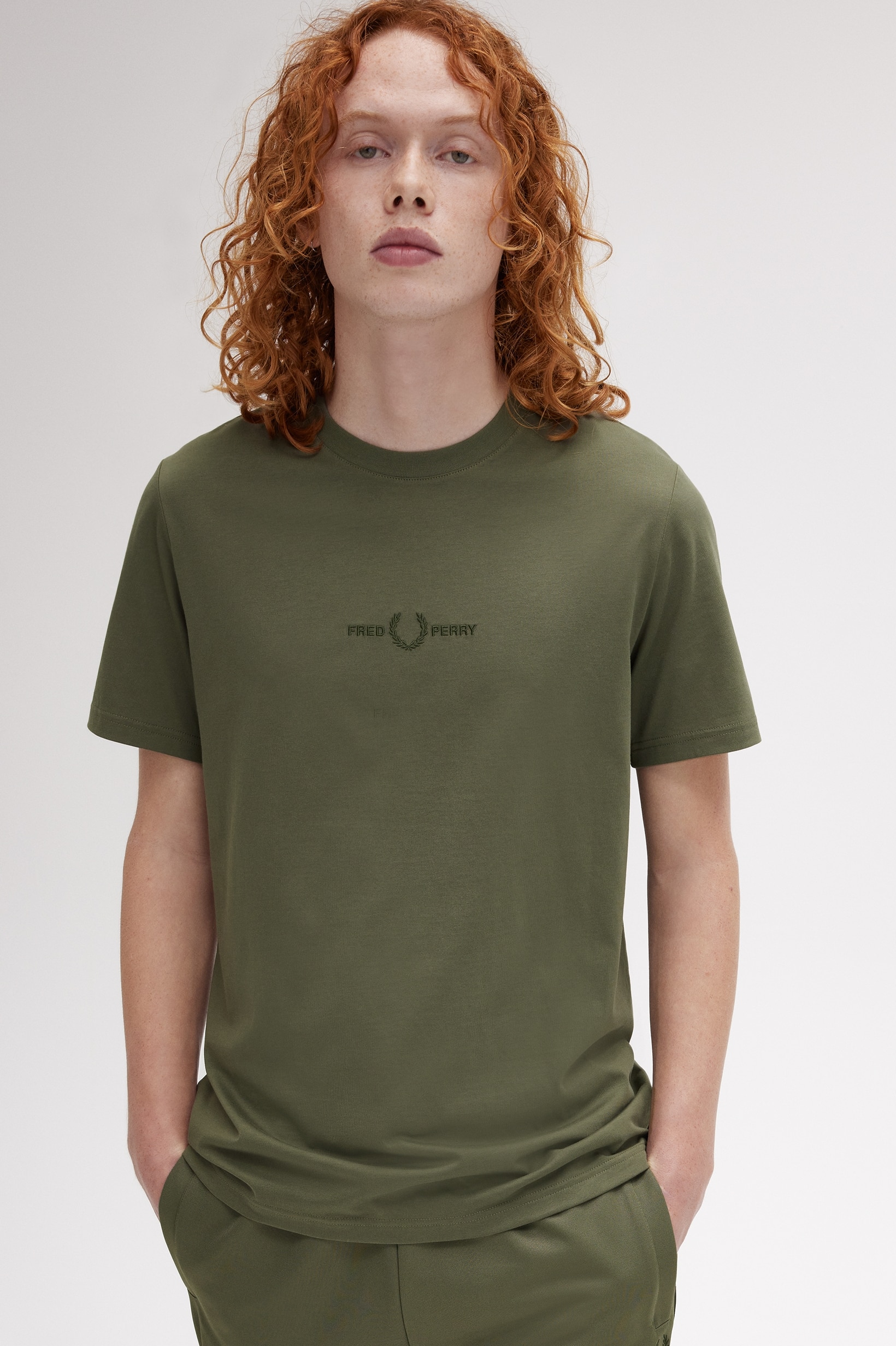 T-Shirt com bordado Verde-1