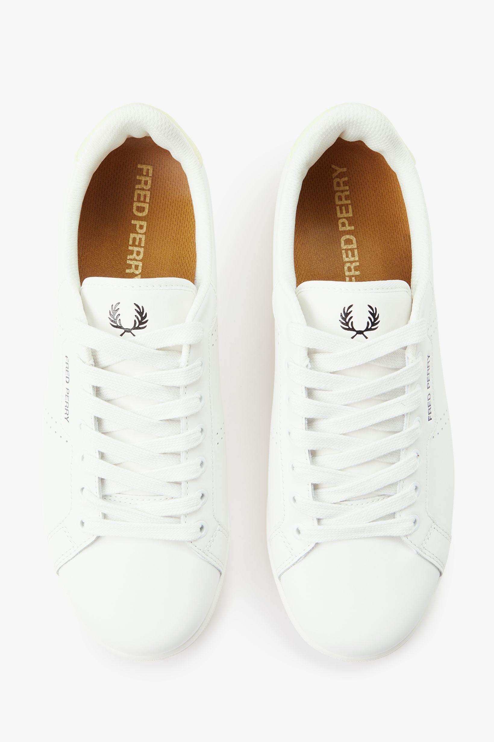 Sapatilhas 'B722' em Pele Fred Perry Branco-2