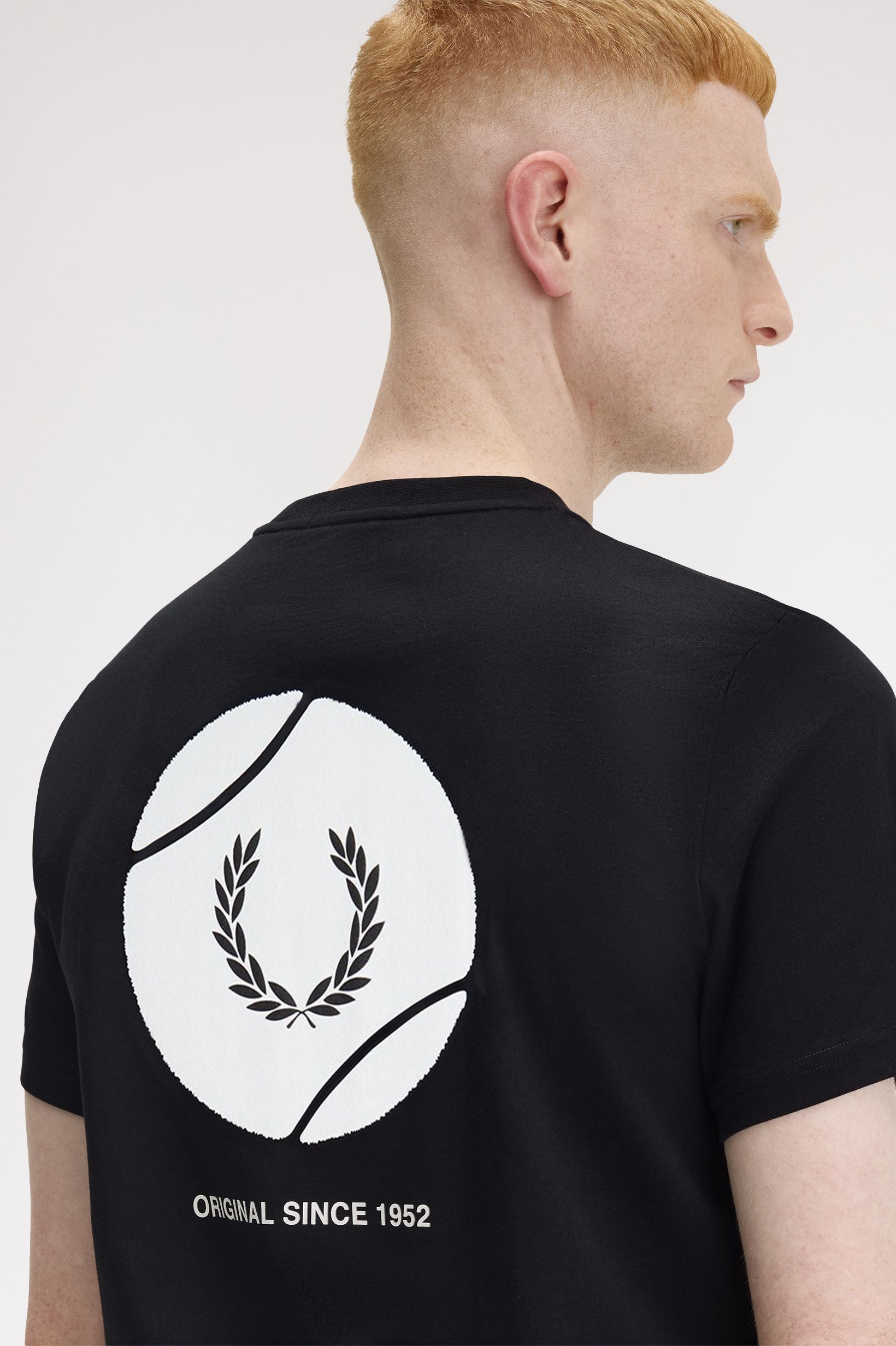 T-Shirt Gráfica 'Tennis' Preto-3
