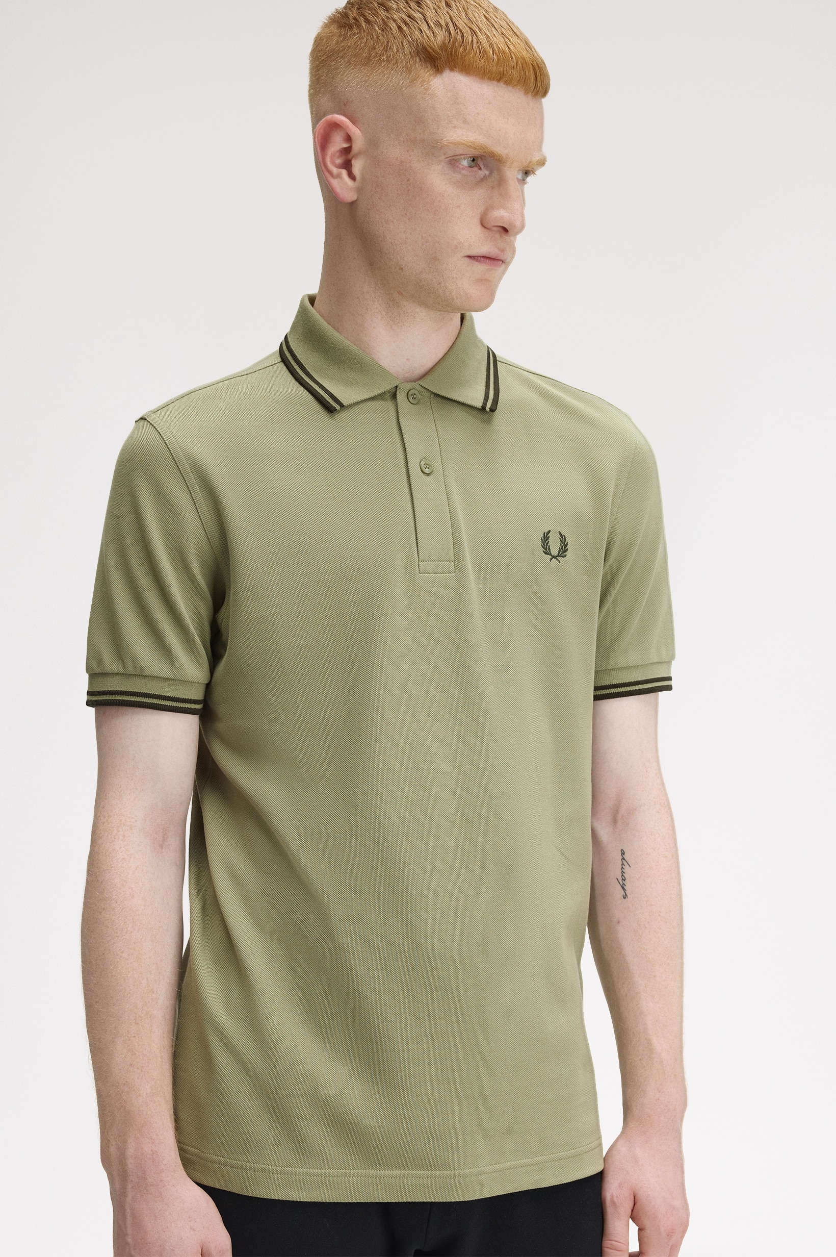 Polo original  'Twin Tipped Fred Perry Shirt' Rosa-1