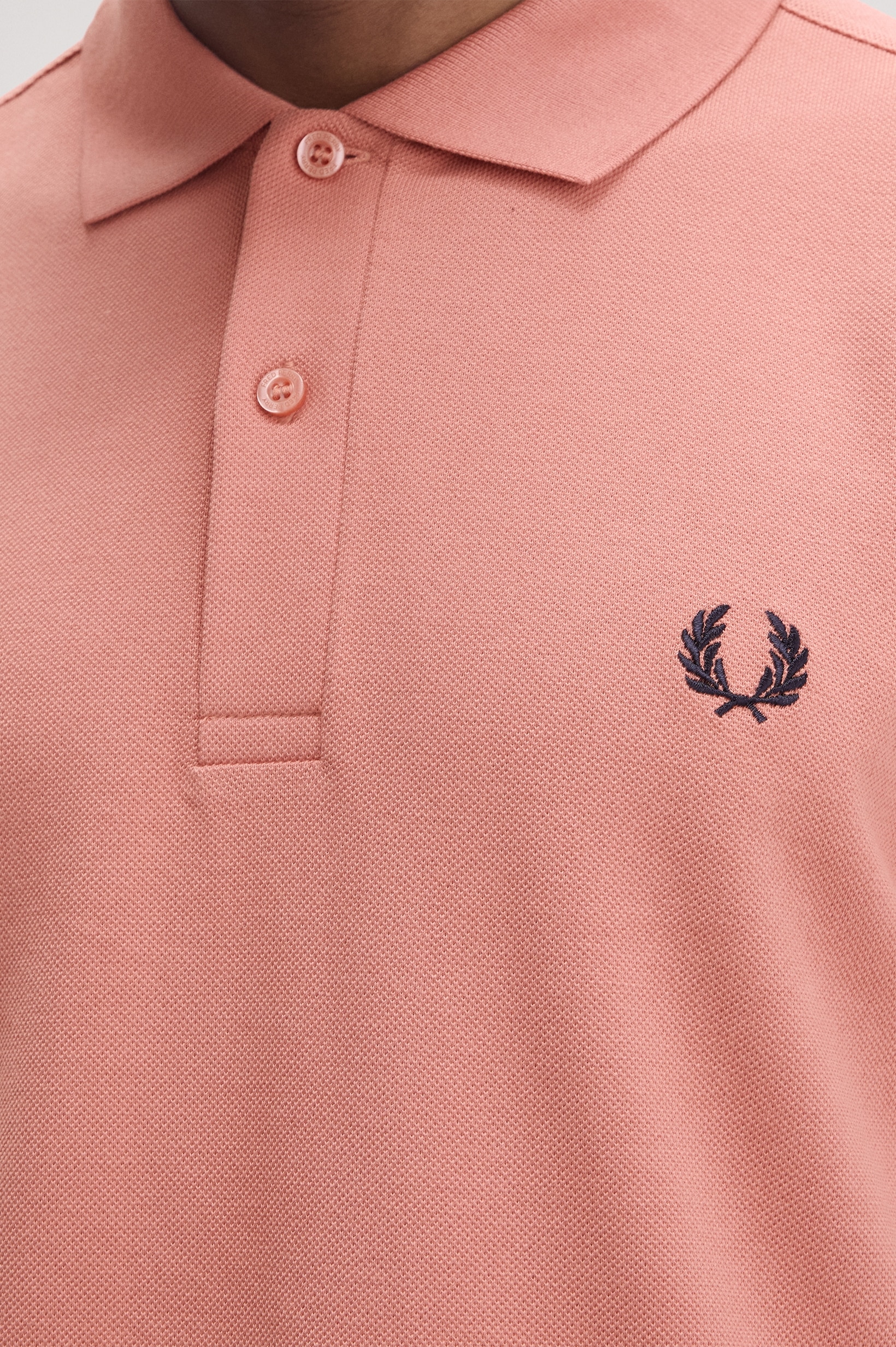 Polo Fred Perry 'M6000' Rosa-3
