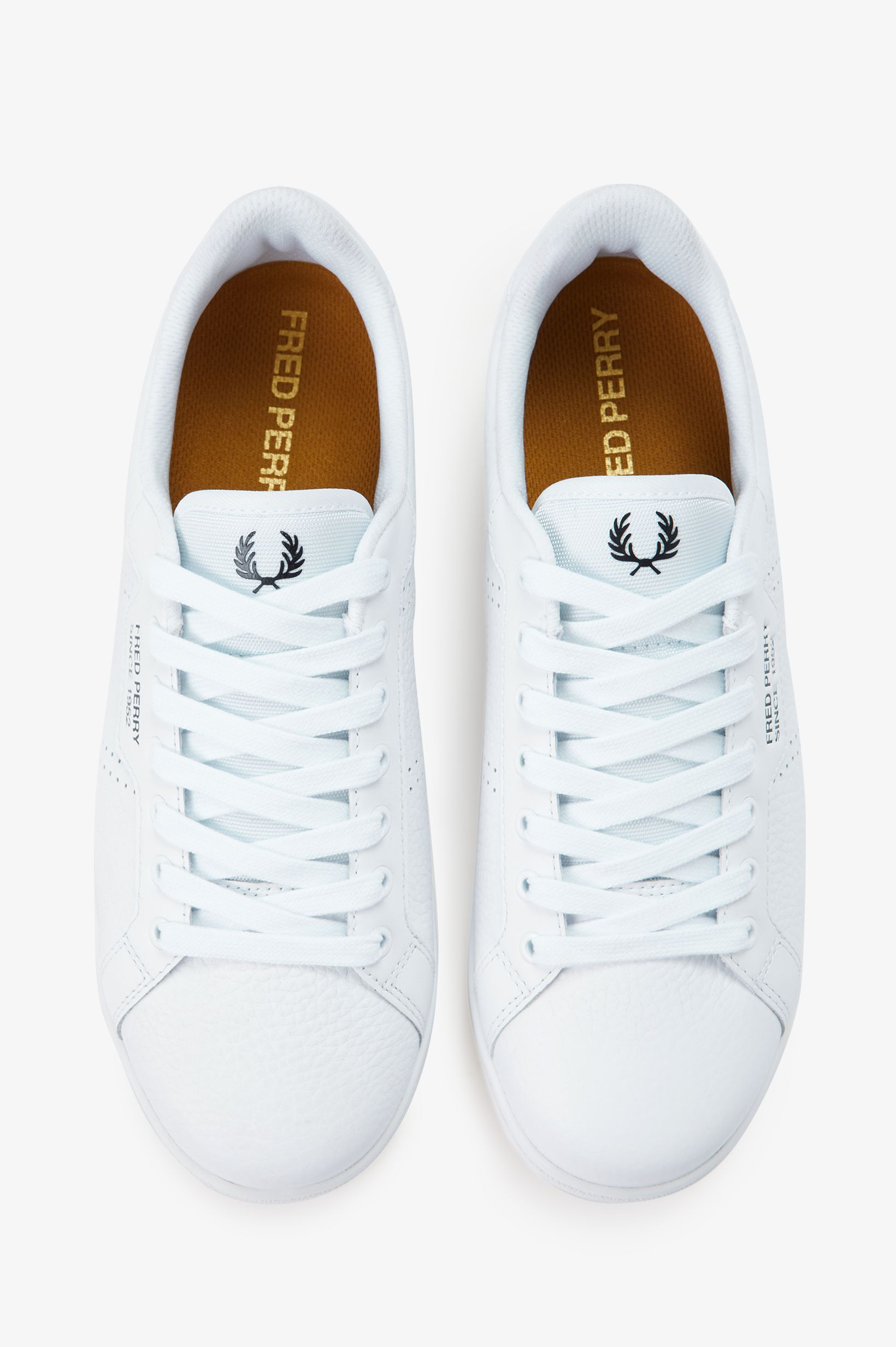 Sapatilhas 'B722' em Pele Fred Perry Branco-2