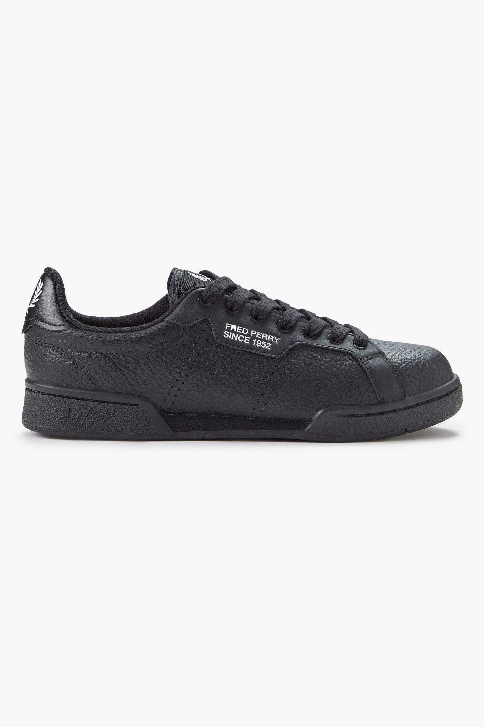 Sapatilhas 'B722' em Pele Fred Perry Preto-1