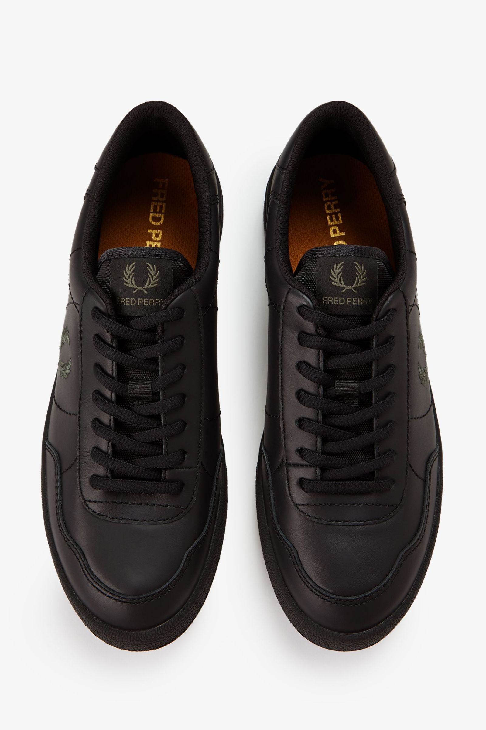 Sapatilhas 'B11' em Pele Fred Perry Preto-2