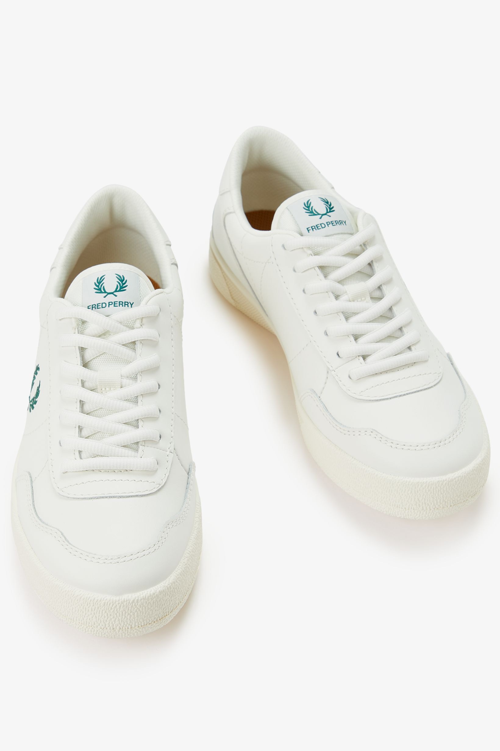 Sapatilhas 'B11' em Pele Fred Perry Cru-3