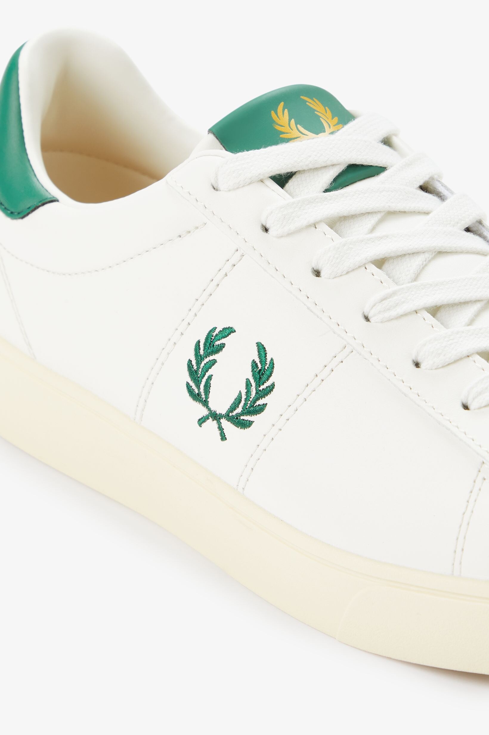 Sapatilhas Unissexo 'Spencer' em Pele Fred Perry Cru-6