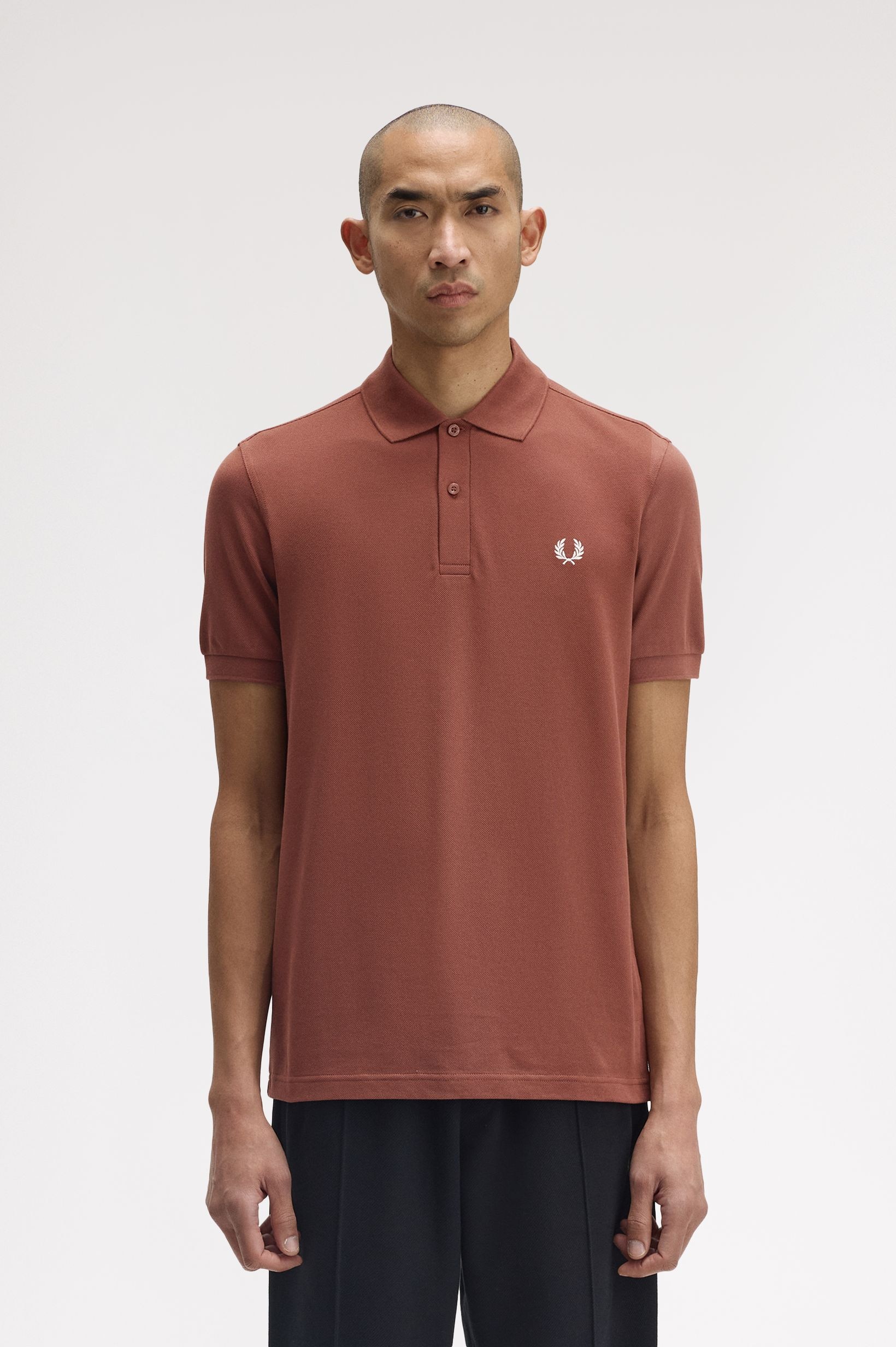 Polo Fred Perry 'M6000' Castanho-1