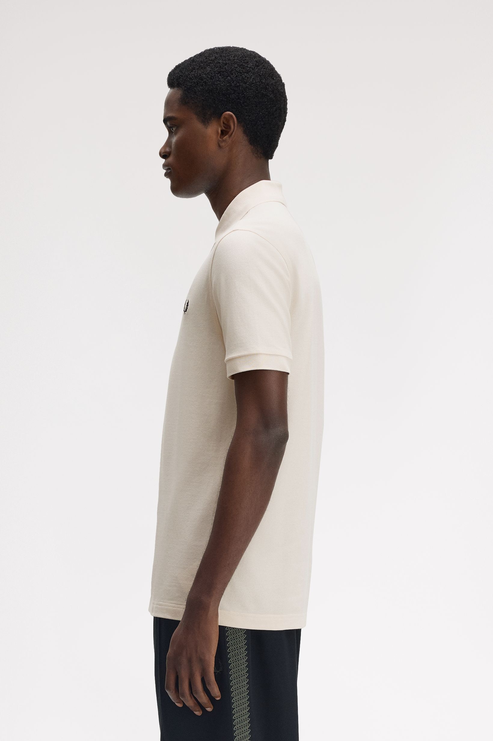 Polo Fred Perry 'M6000' Creme-2