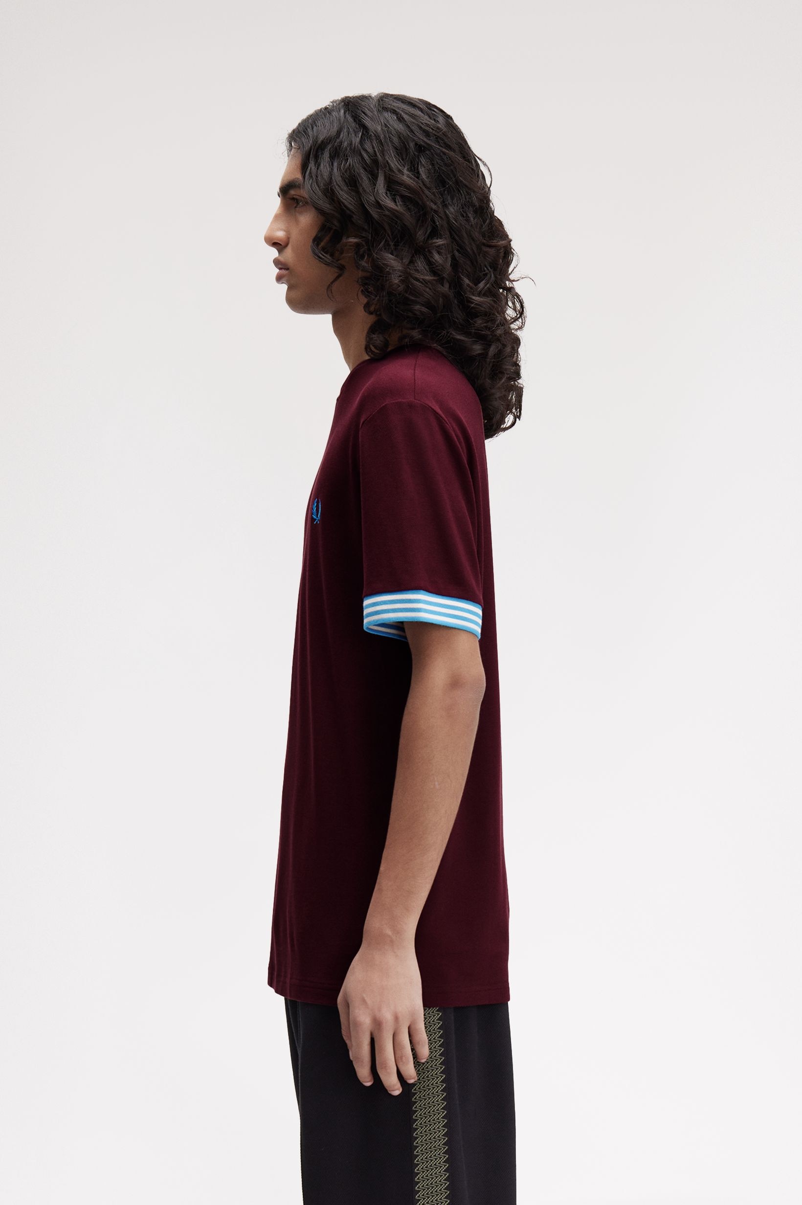 T-Shirt Manga Curta em Bordeaux 'Striped Cuff' Bordeaux-2