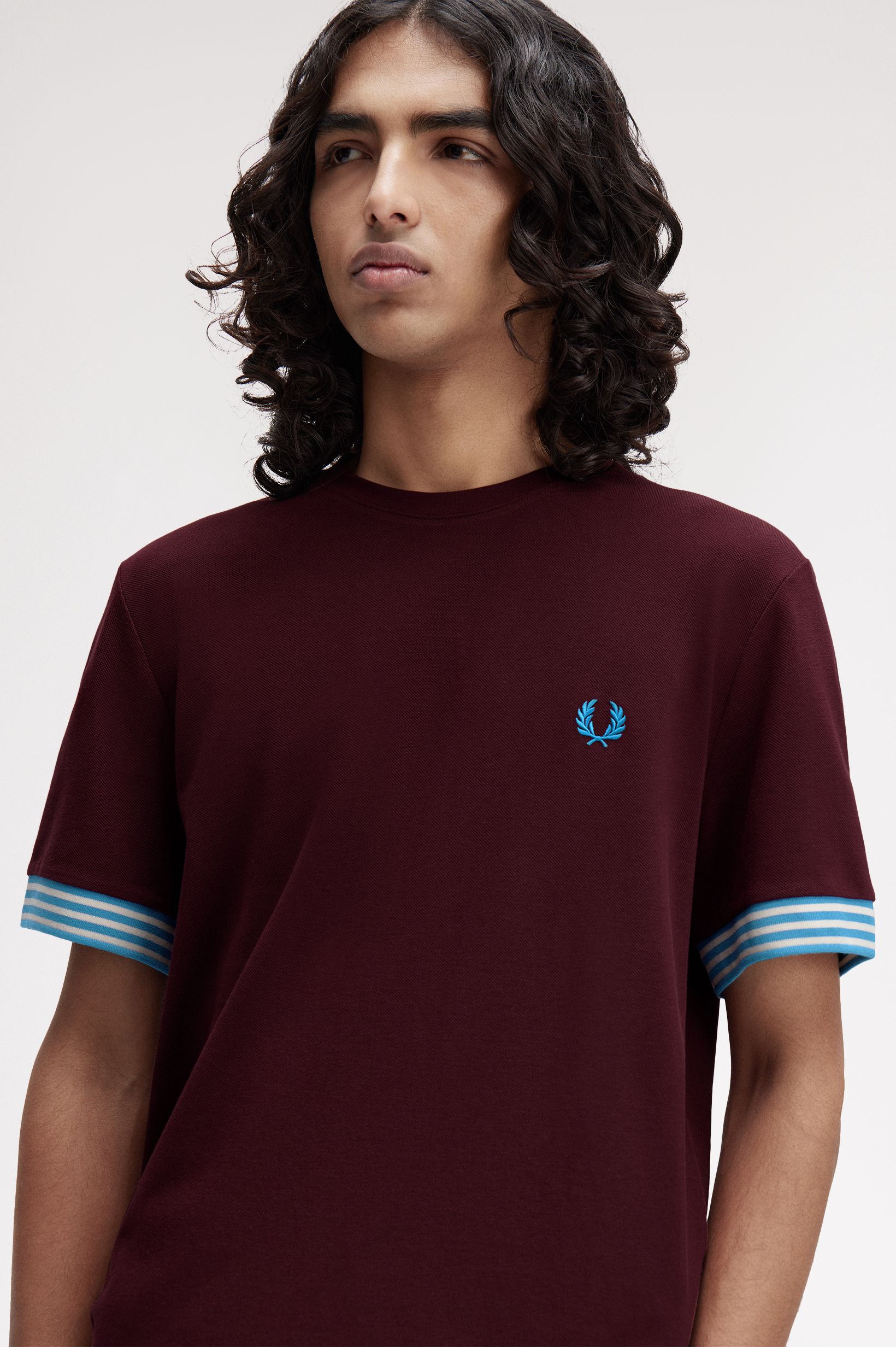 T-Shirt Manga Curta em Bordeaux 'Striped Cuff' Bordeaux-3