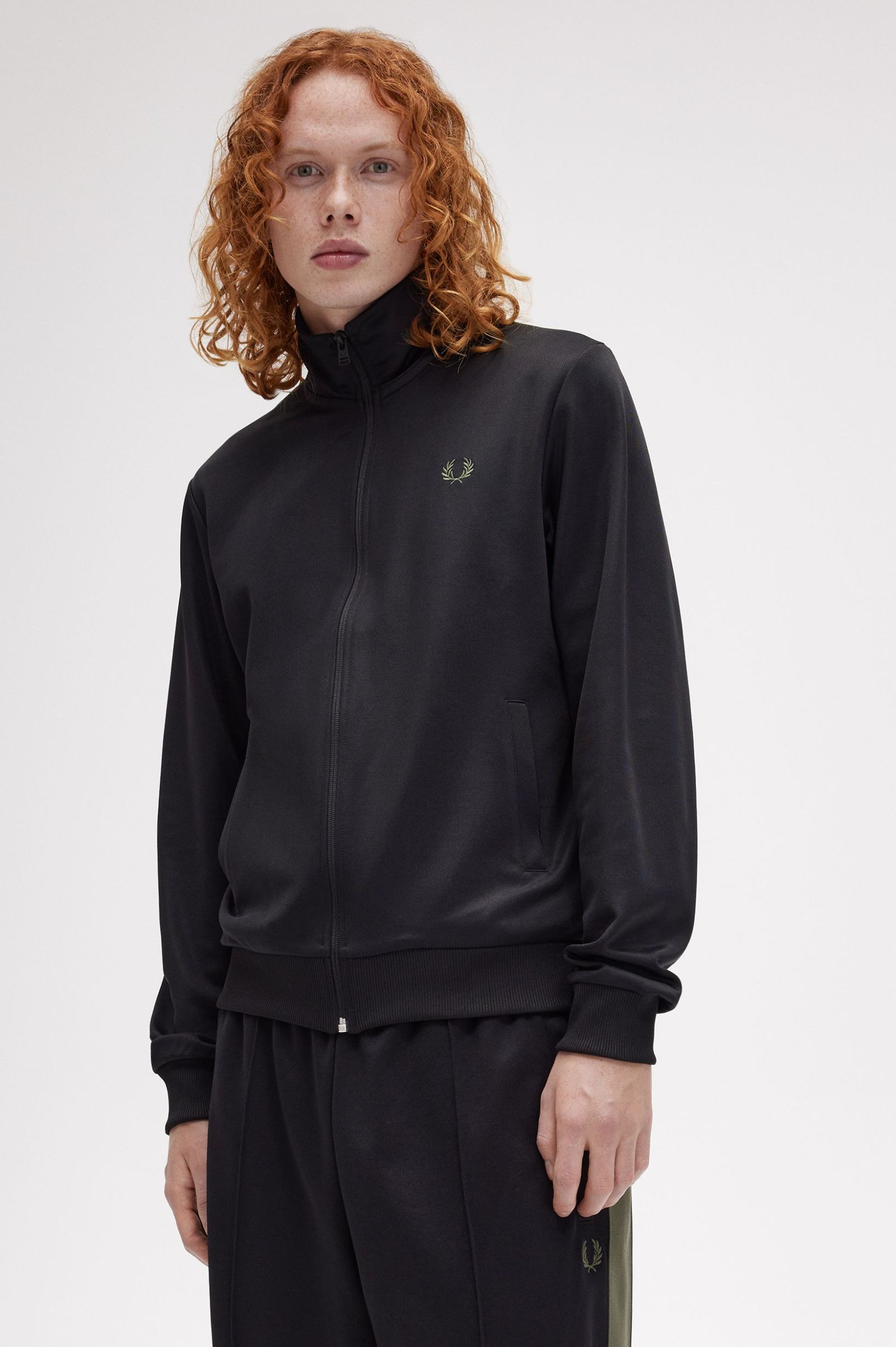 Casaco de Fato de Treino Fred Perry Preto-2