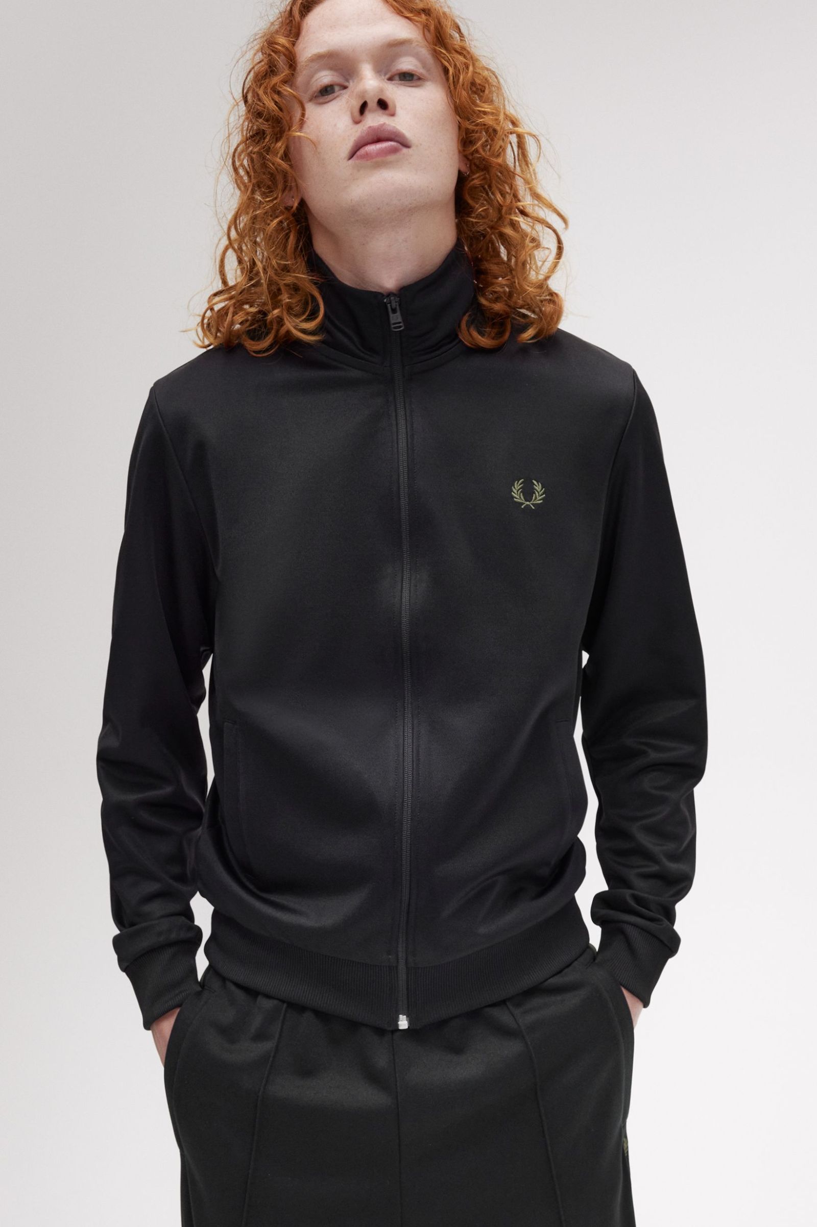 Casaco de Fato de Treino Fred Perry Preto-3