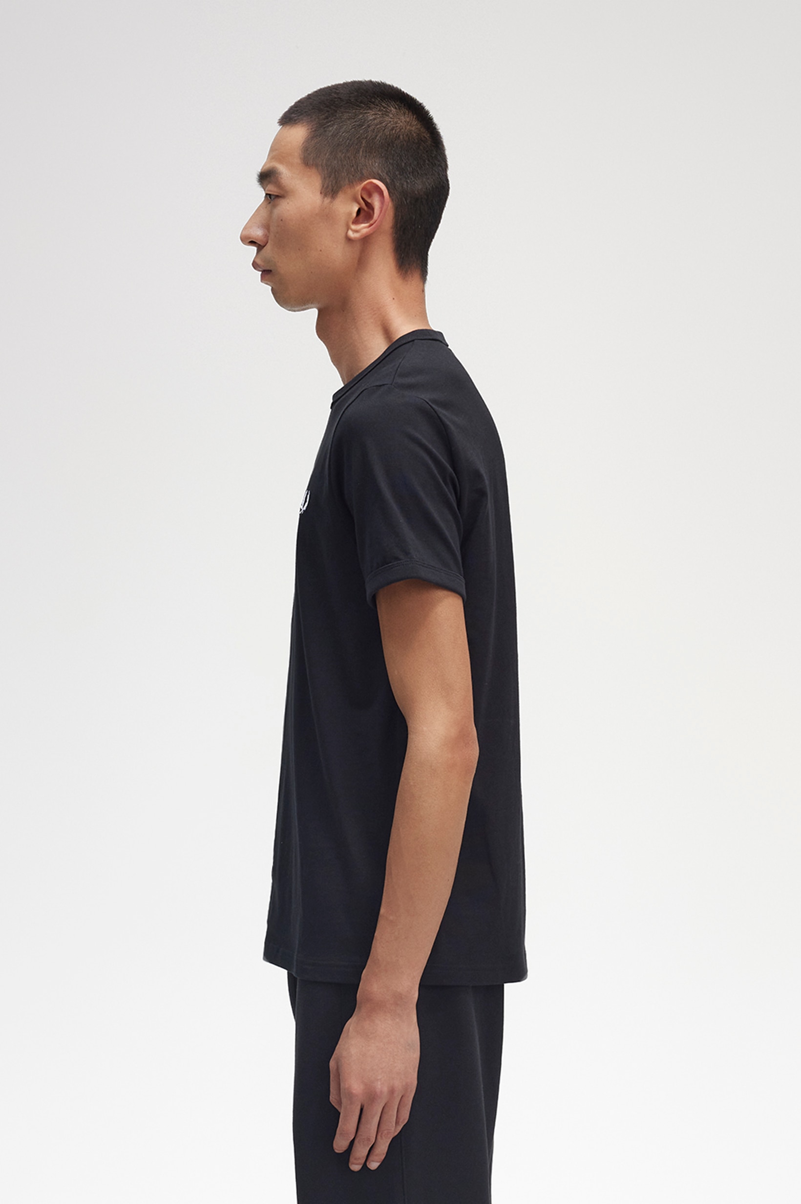 T-Shirt 'Ringer' em Preto Preto-2