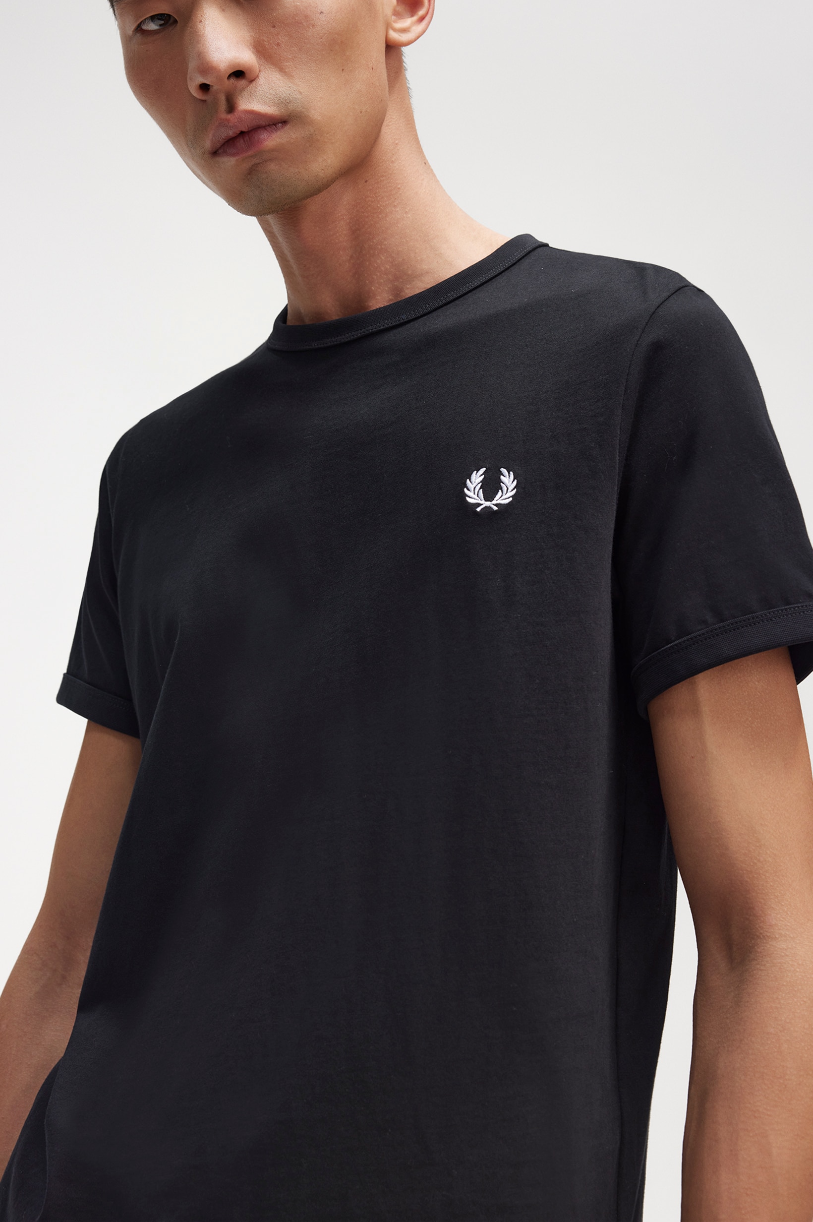 T-Shirt 'Ringer' em Preto Preto-3