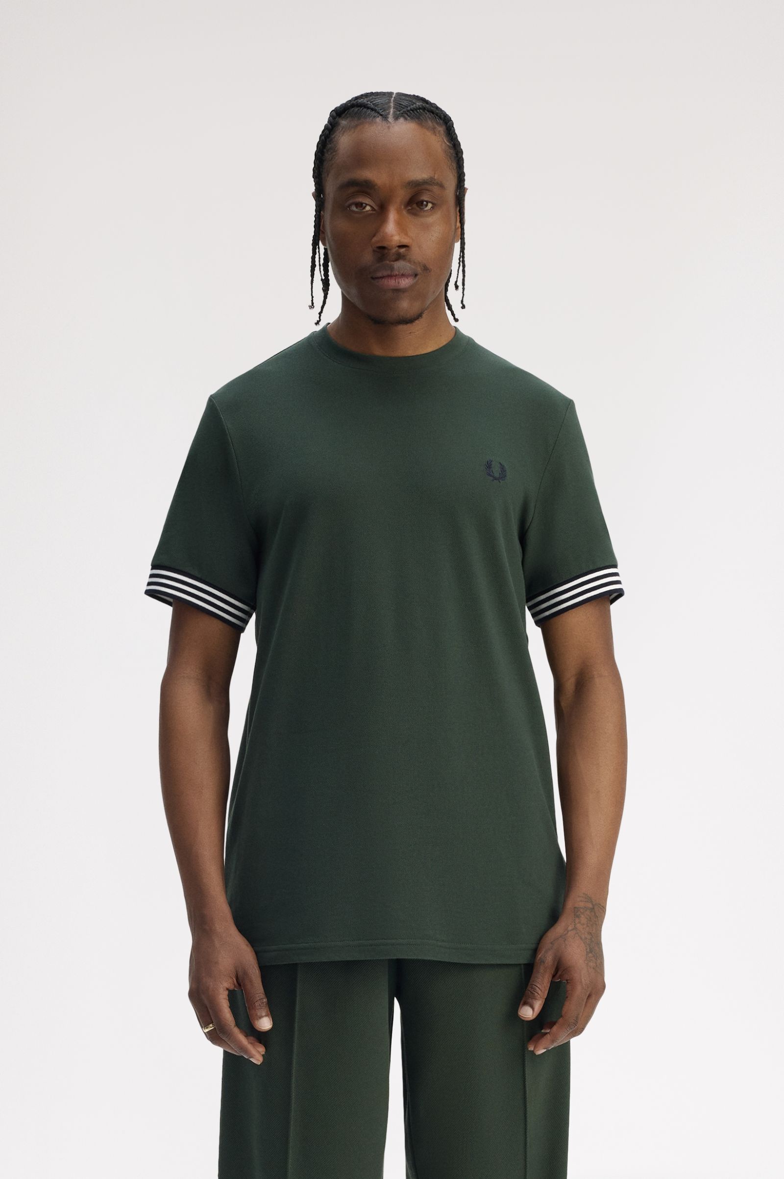 Imagem 0 de T-Shirt Manga Curta em Verde 'Striped Cuff'