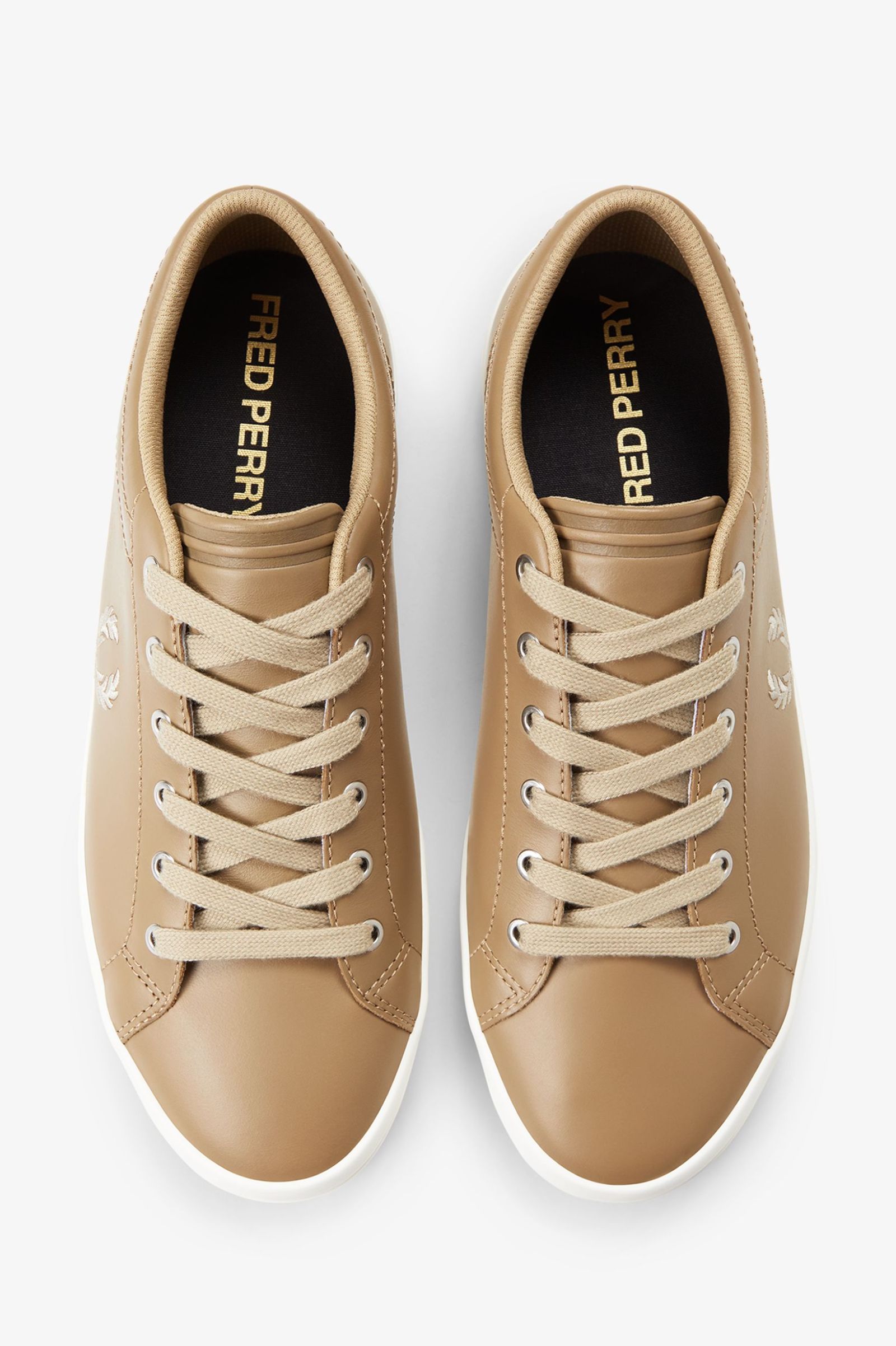 Sapatilhas 'Baseline' em Pele Fred Perry Castanho-claro-2