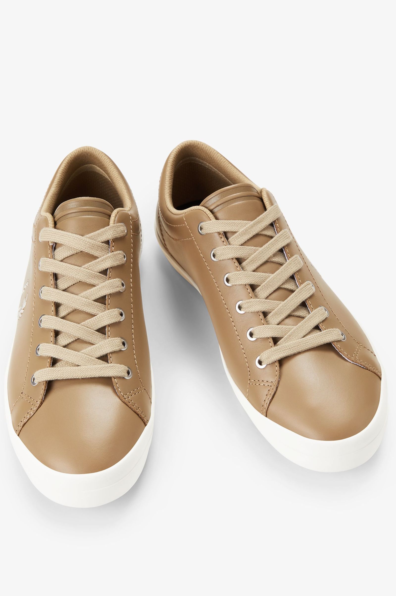 Sapatilhas 'Baseline' em Pele Fred Perry Castanho-claro-3