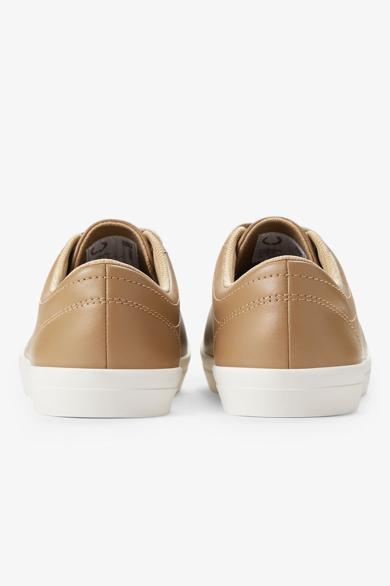 Sapatilhas 'Baseline' em Pele Fred Perry Castanho-claro-5