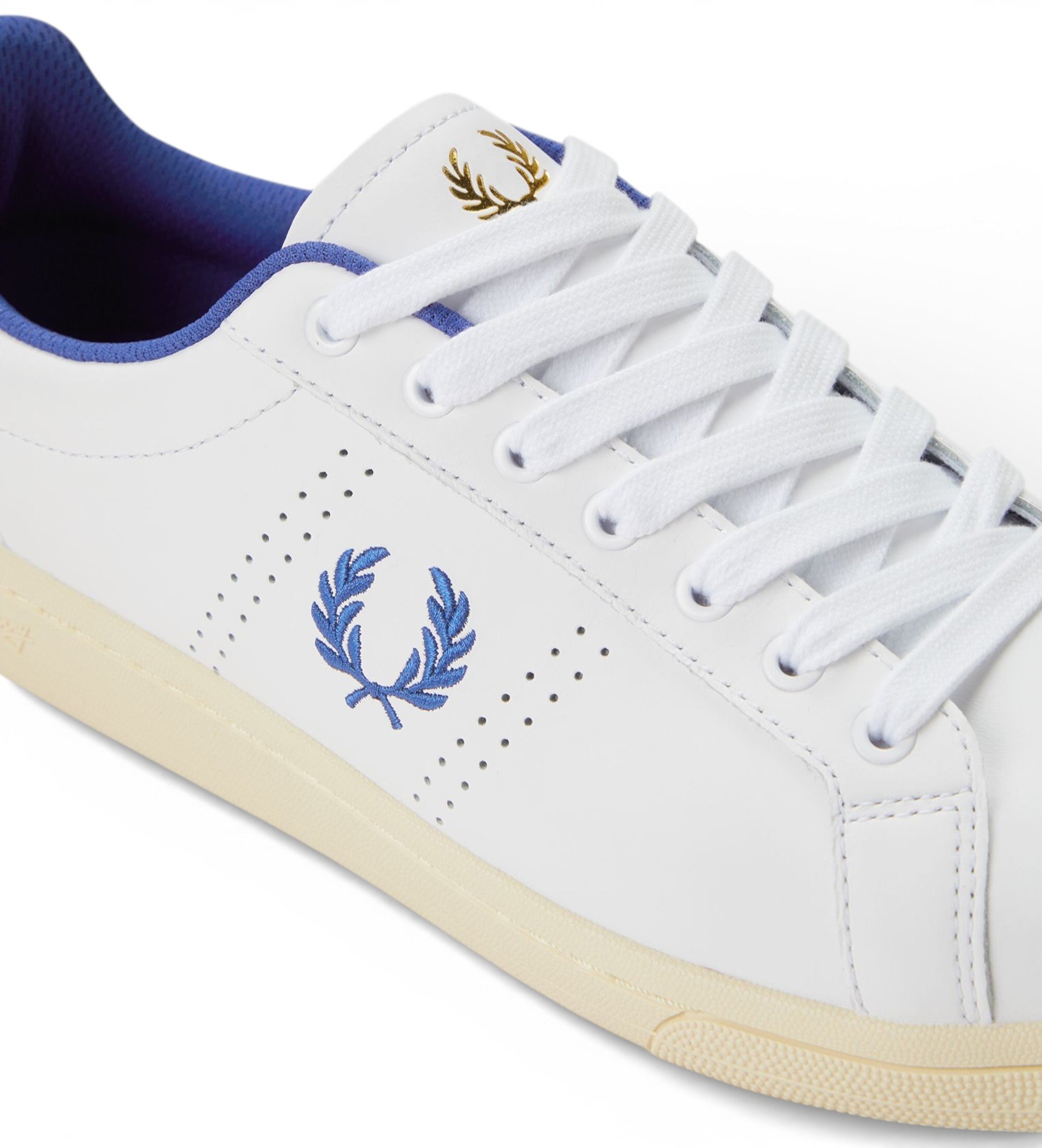 Sapatilhas Unissexo 'B721' em Pele Fred Perry Branco-6