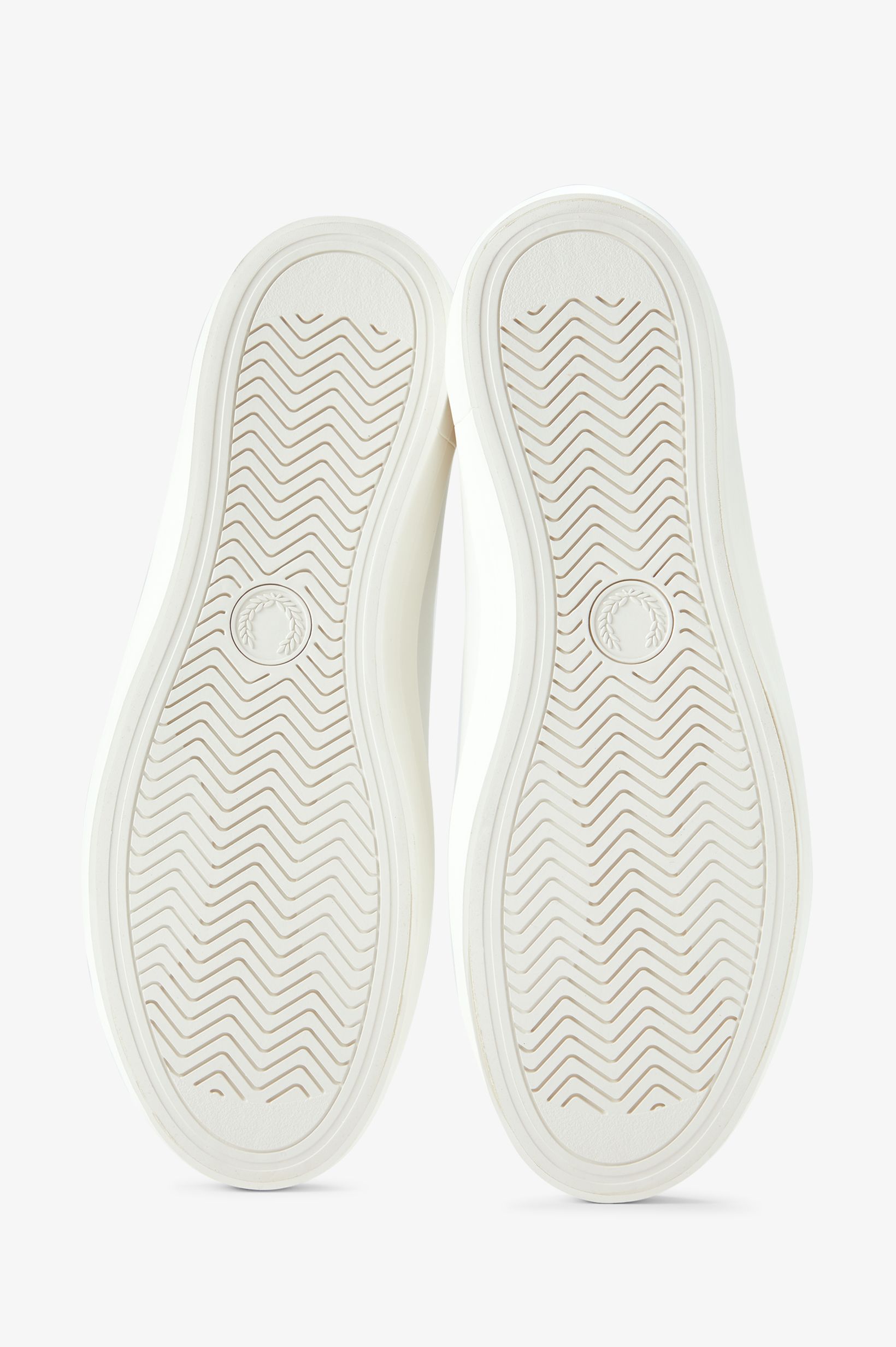 Sapatilhas 'Baseline' em Pele Fred Perry Branco-4