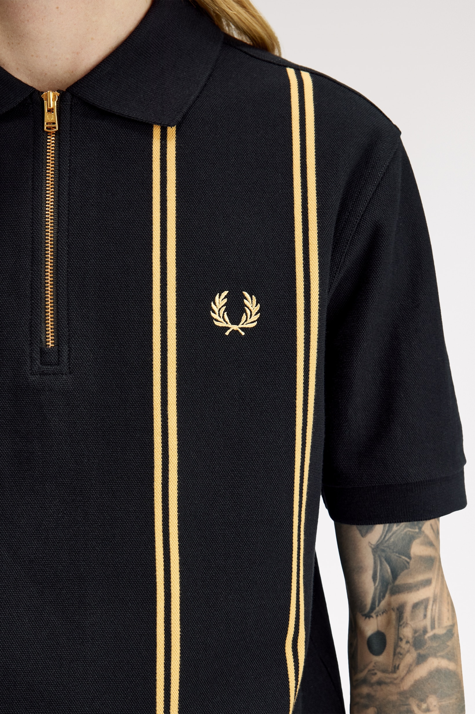 Polo em Piqué de Algodão com Fecho Preto-2