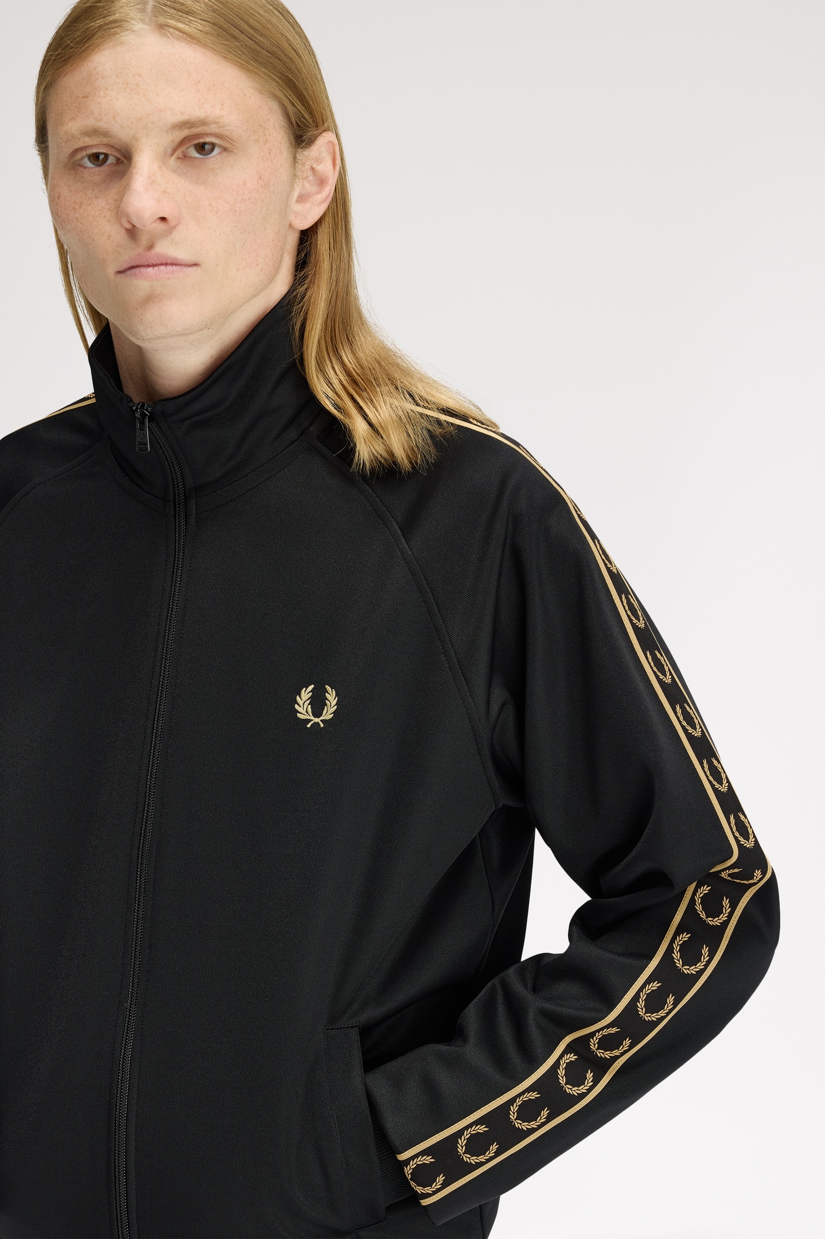 Casaco de Fato de Treino Fred Perry Preto-2