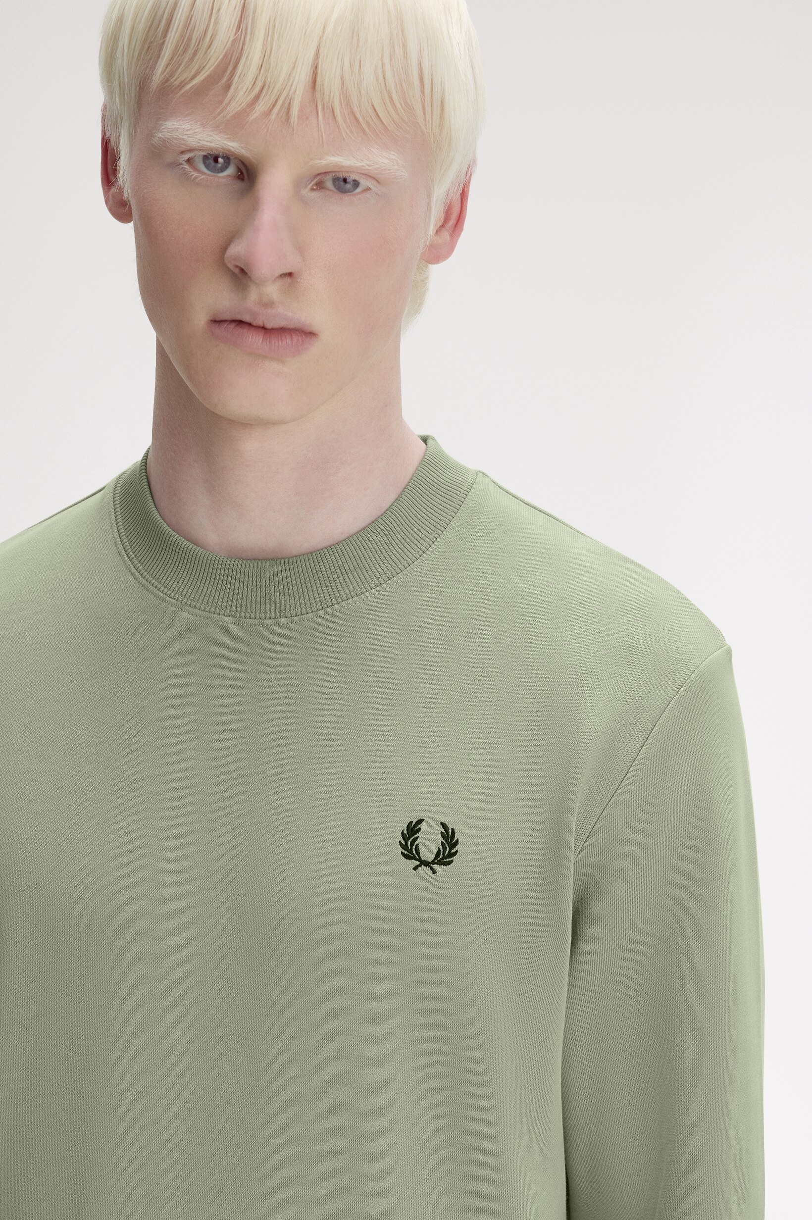 Sweatshirt Gola Redonda Verde-claro-3