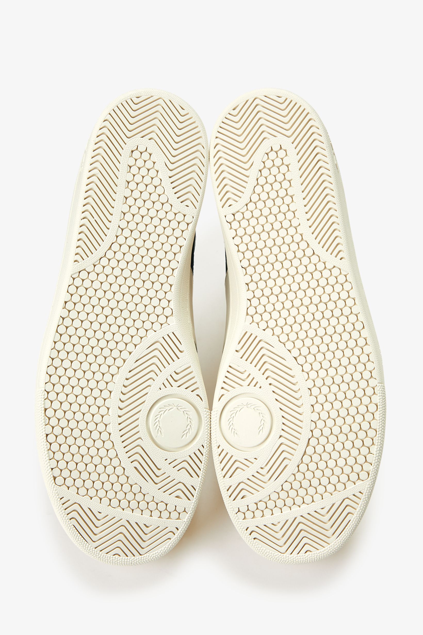 Sapatilhas 'B725' em Pele Fred Perry Cru-4