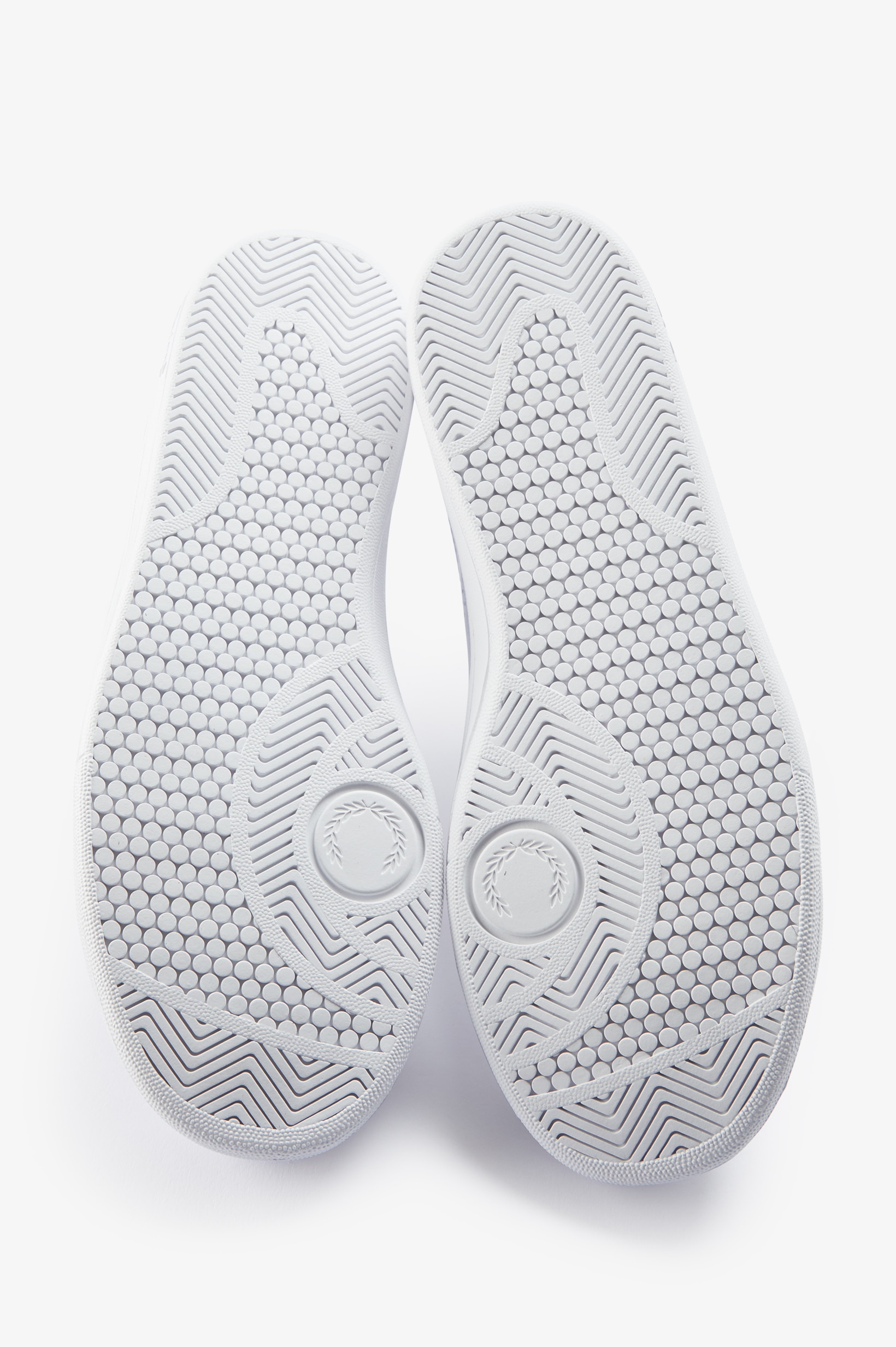 Sapatilhas Unissexo 'B721' em Pele Fred Perry Branco-4