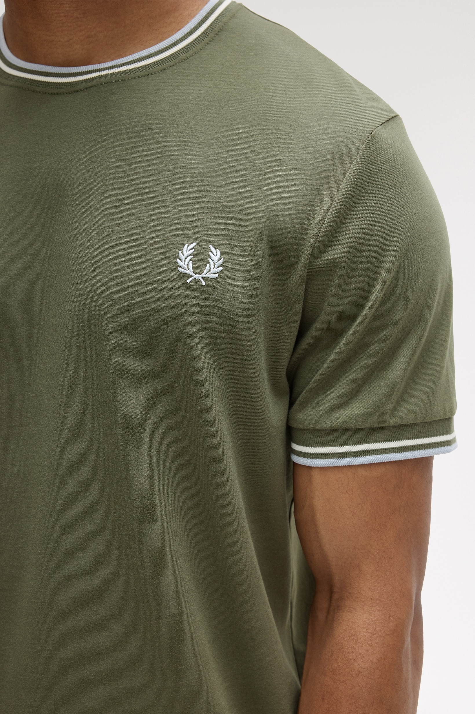 T-Shirt 'Twin Tipped' Verde-3