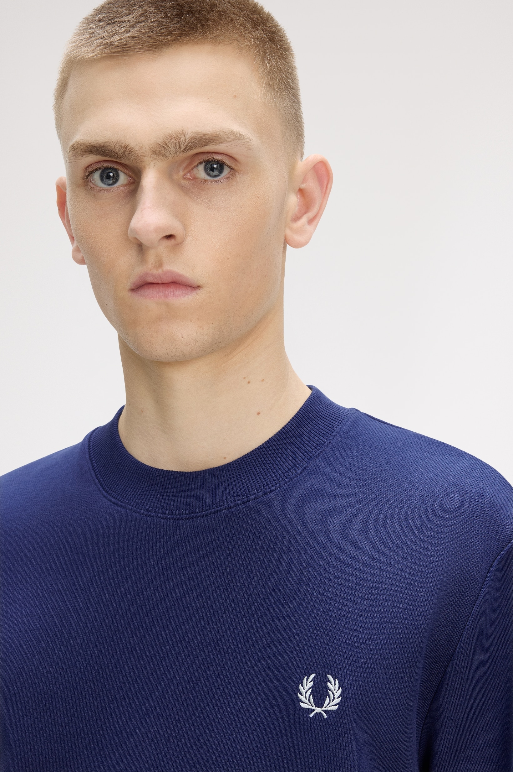 Sweatshirt com Capuz Azul-3