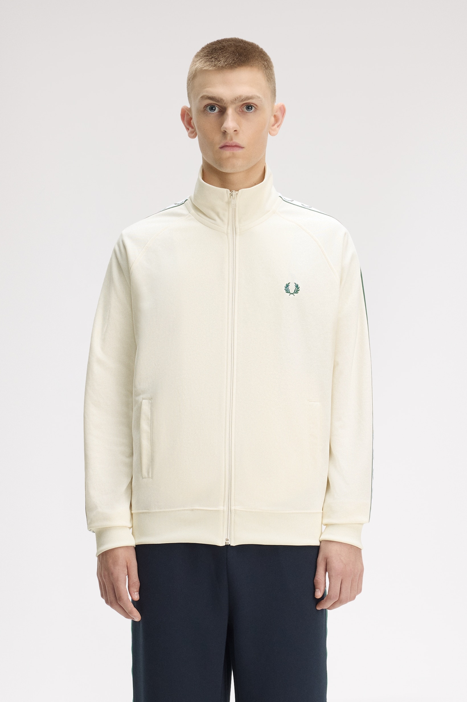 Imagem 0 de Casaco de Fato de Treino Fred Perry