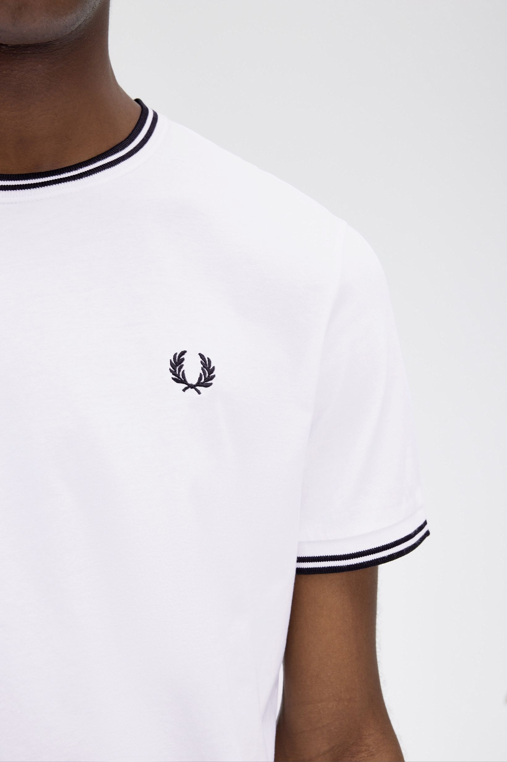 T-Shirt 'Twin Tipped' Branco-2