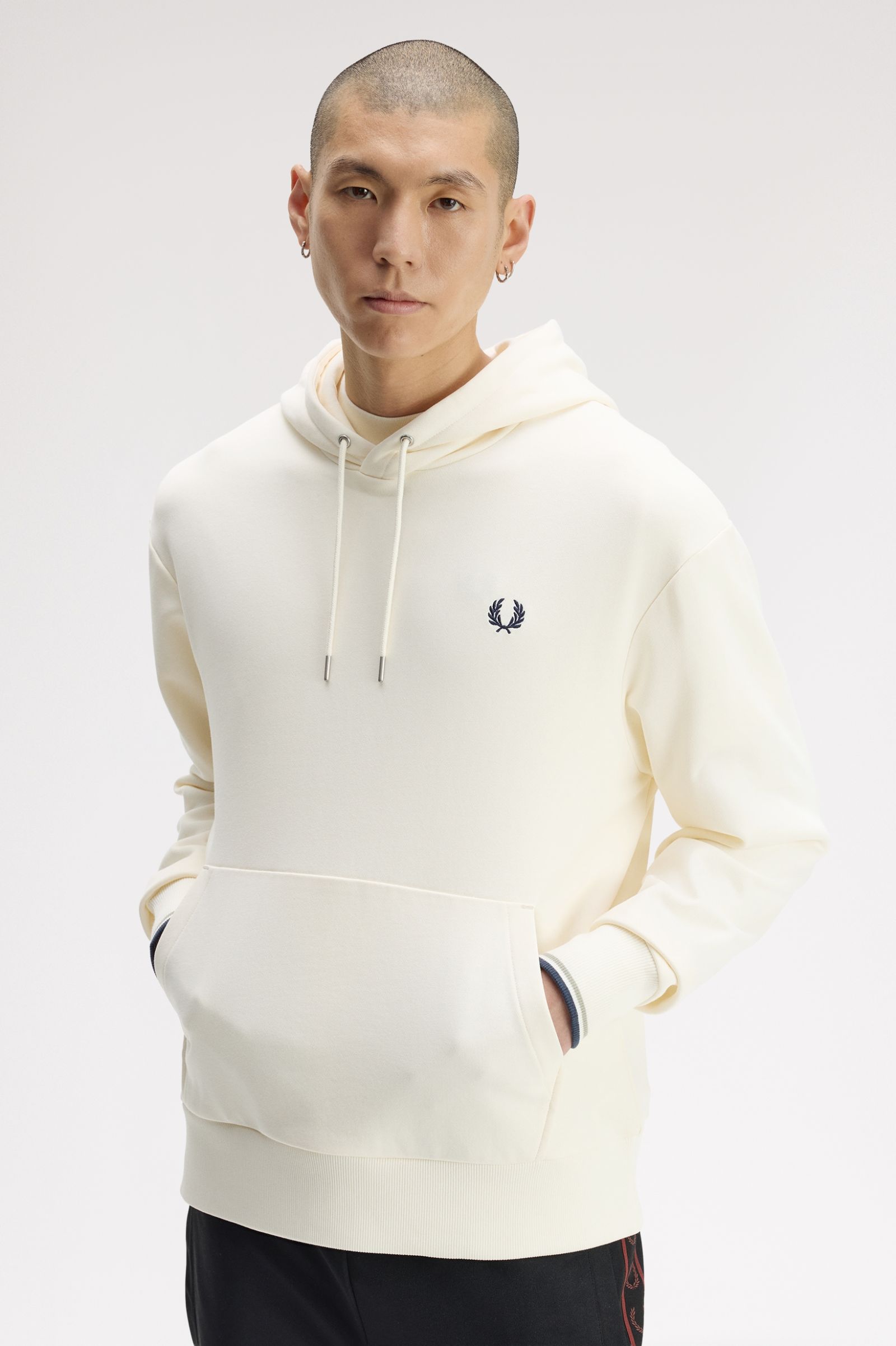 Sweatshirt com Capuz em Cru Cru-2