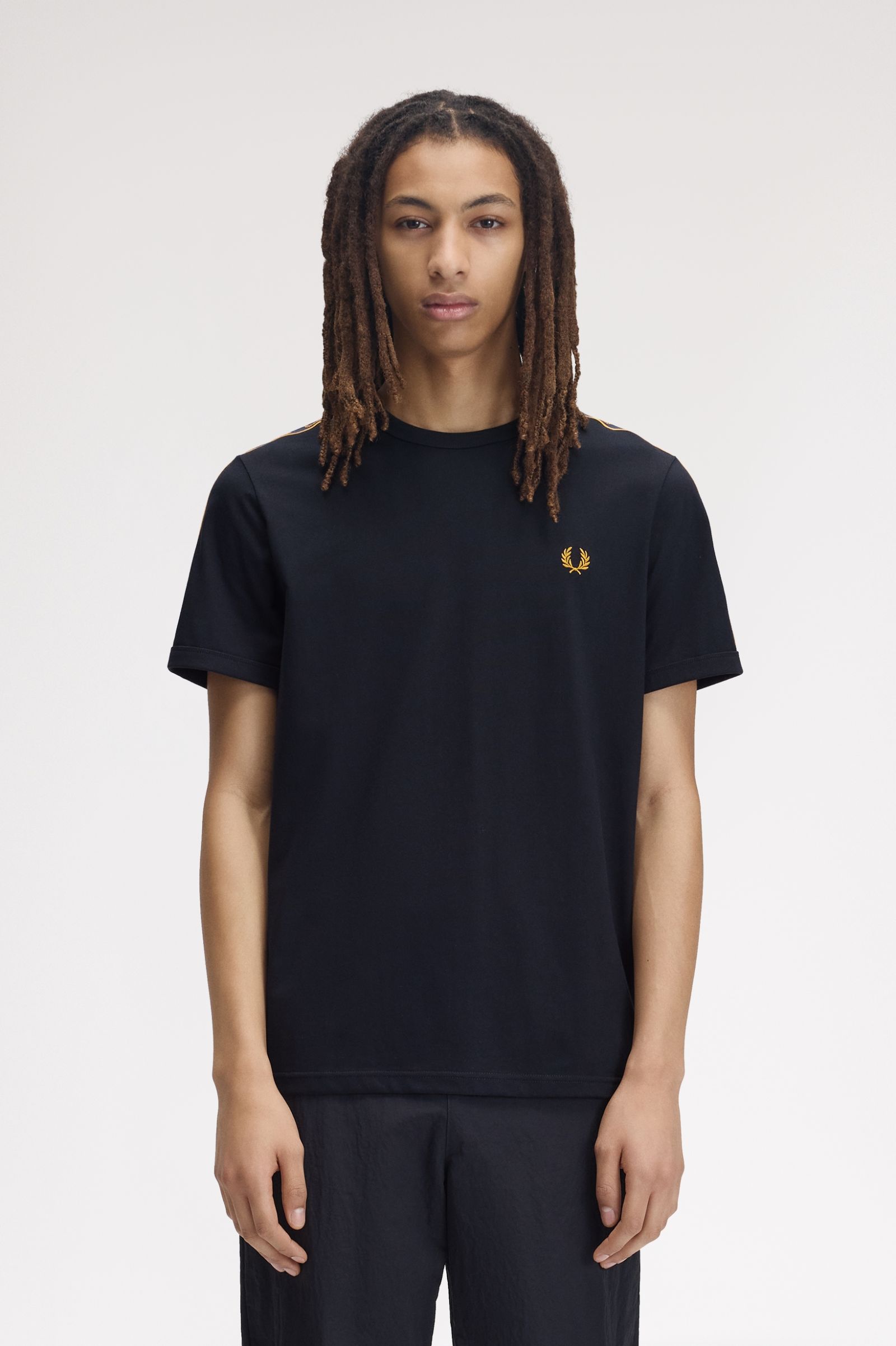 Imagem 0 de T-shirt 'Ringer' de fita contrastante em Azul-marinho