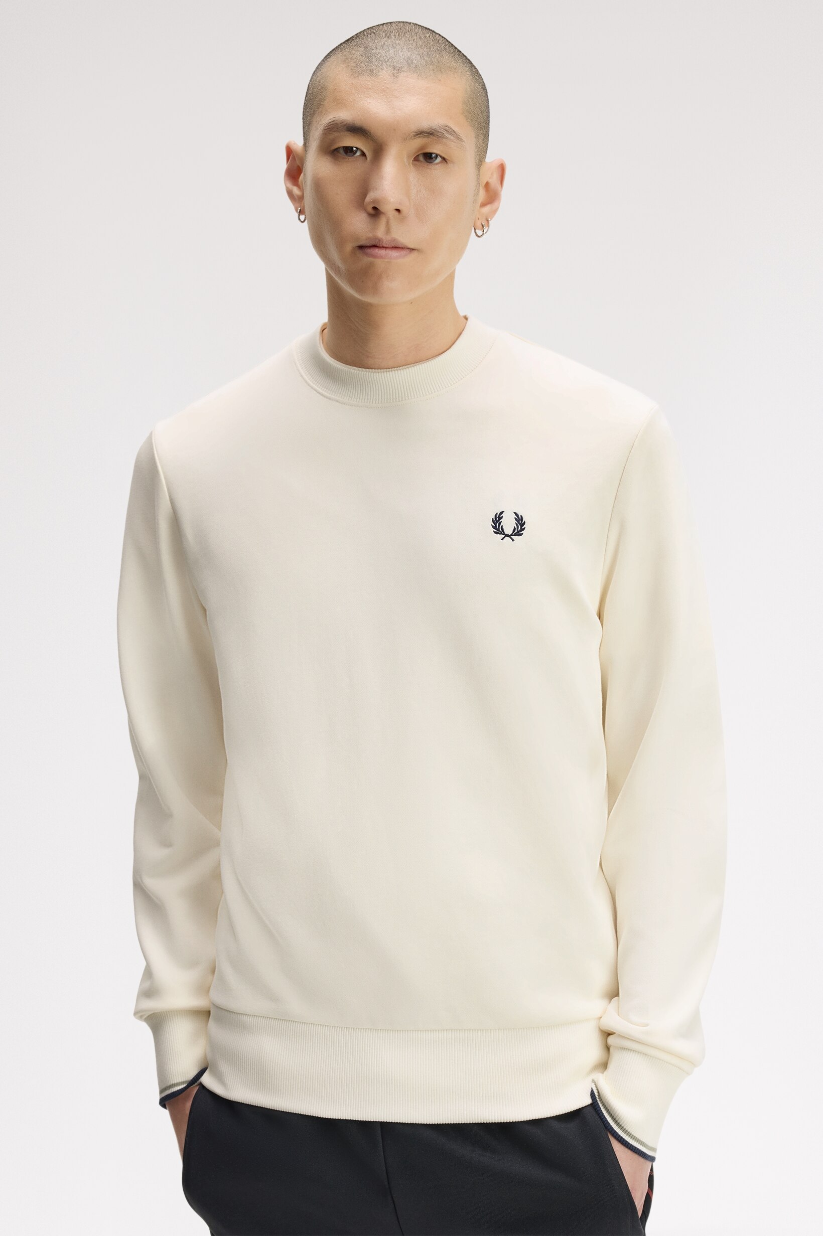 Sweatshirt Gola Redonda em Cru Cru-2