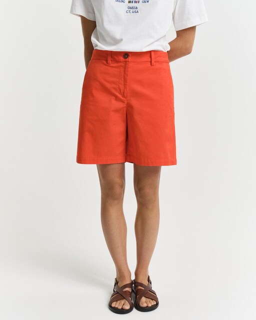 Imagem 0 de Bermudas Estilo Chino com Bolsos Laterais