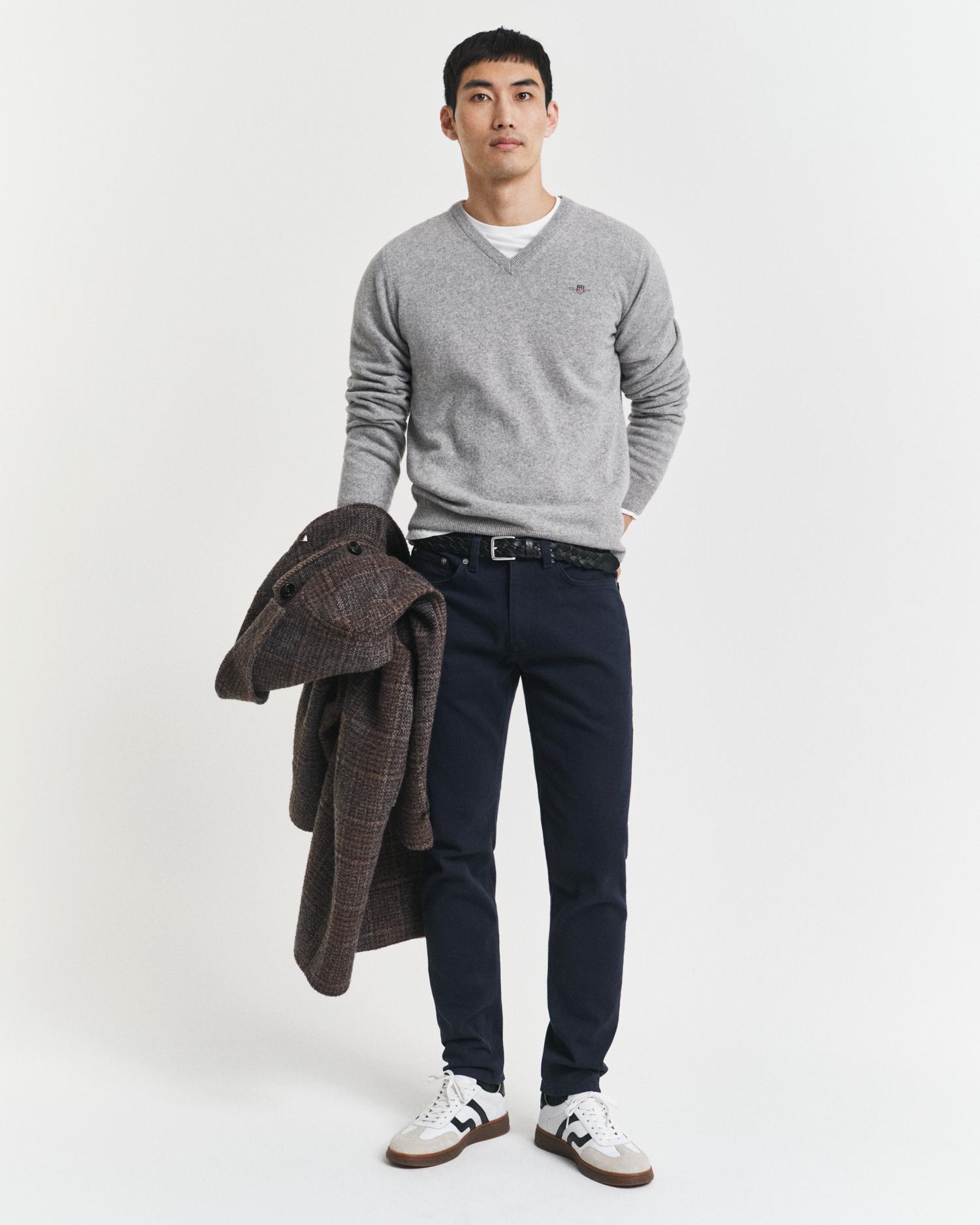 Imagem 0 de Jeans com Corte a Direito Slim Fit de Sarja