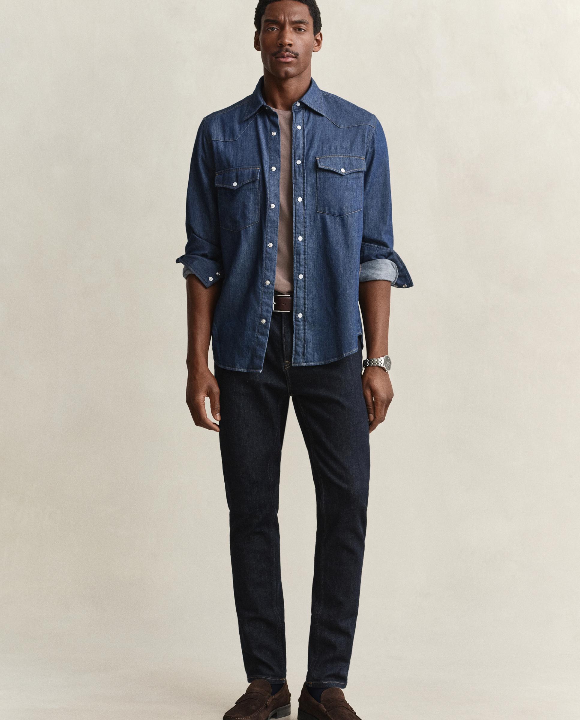 Imagem 0 de Jeans Slim com 5 Bolsos e Presilhas