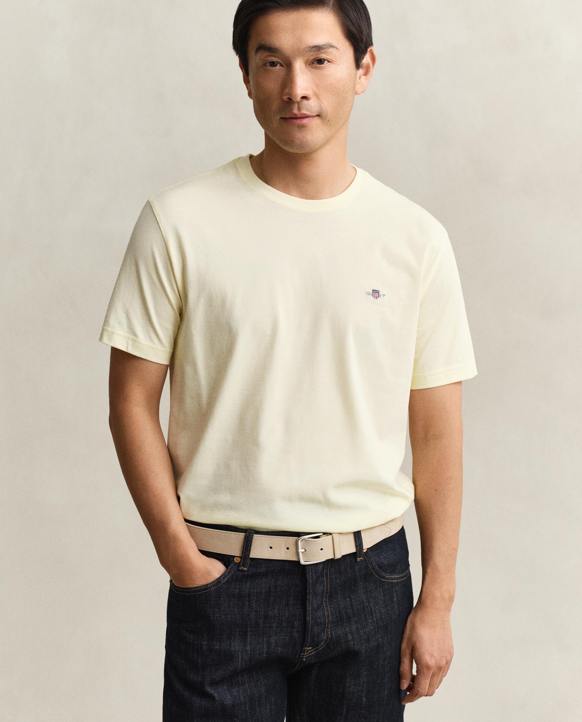 T-shirt Regular Fit Shield de Manga Curta Amarelo-1