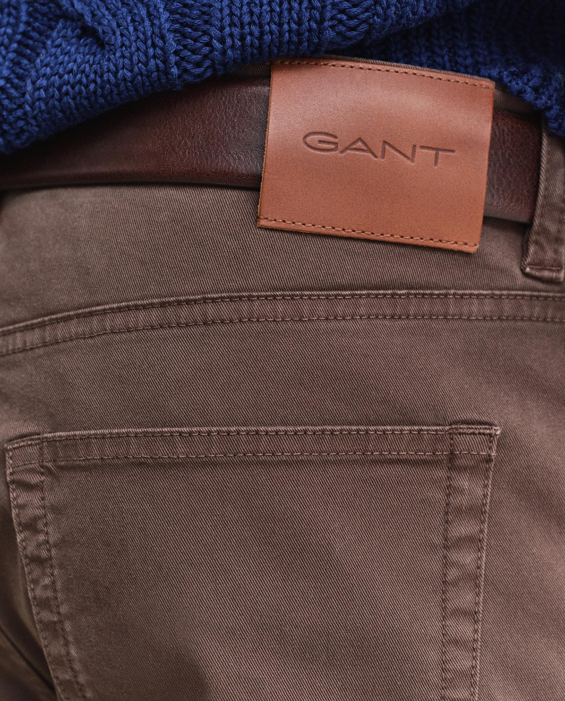 Jeans Slim Denim com Bolsos Castanho-3