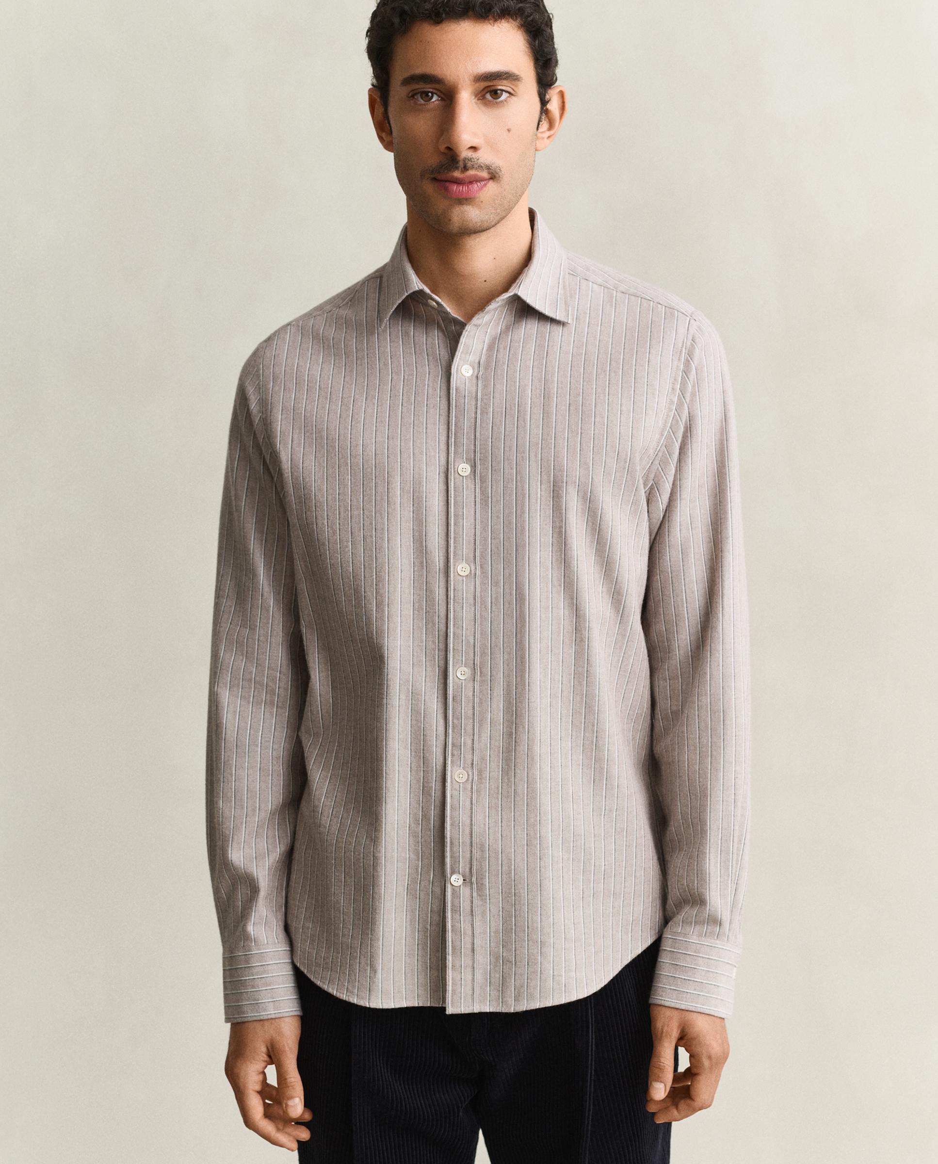 Imagem 0 de Camisa com Design Às Riscas e Logo Bordado