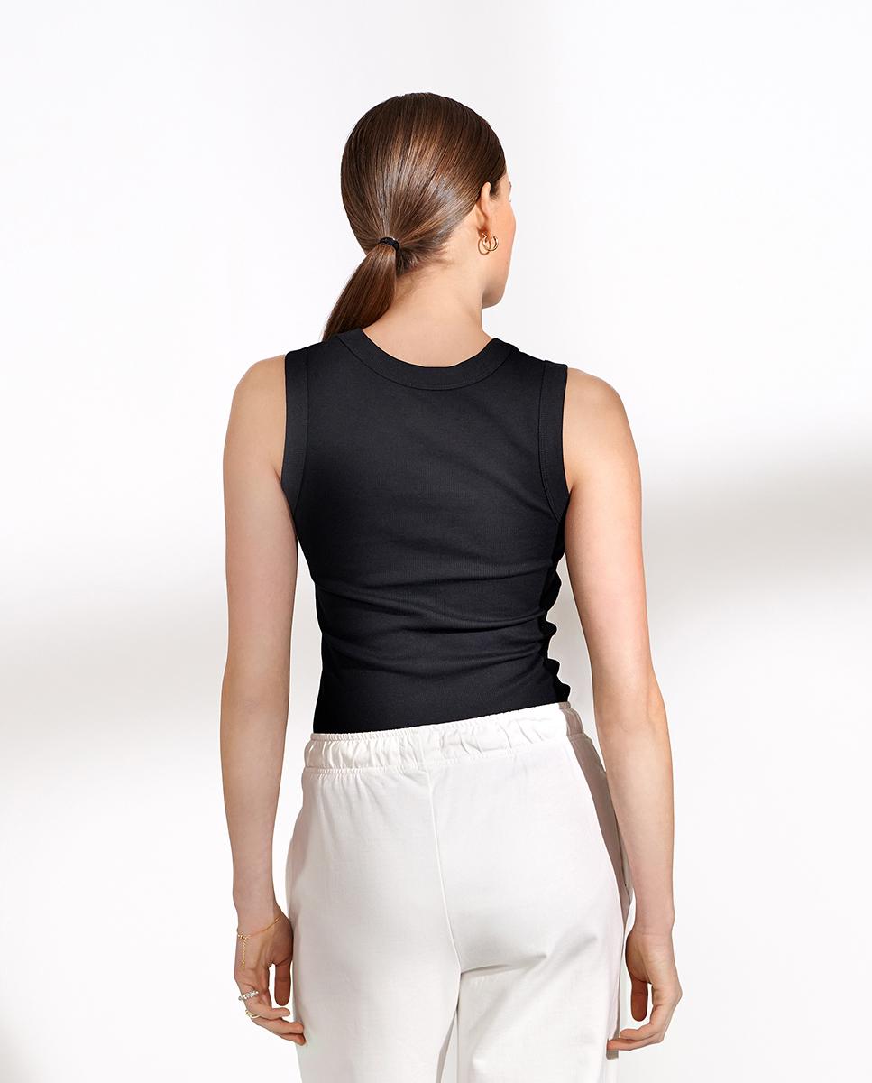 T-shirt de Alças em Algodão Orgânico Preto-2