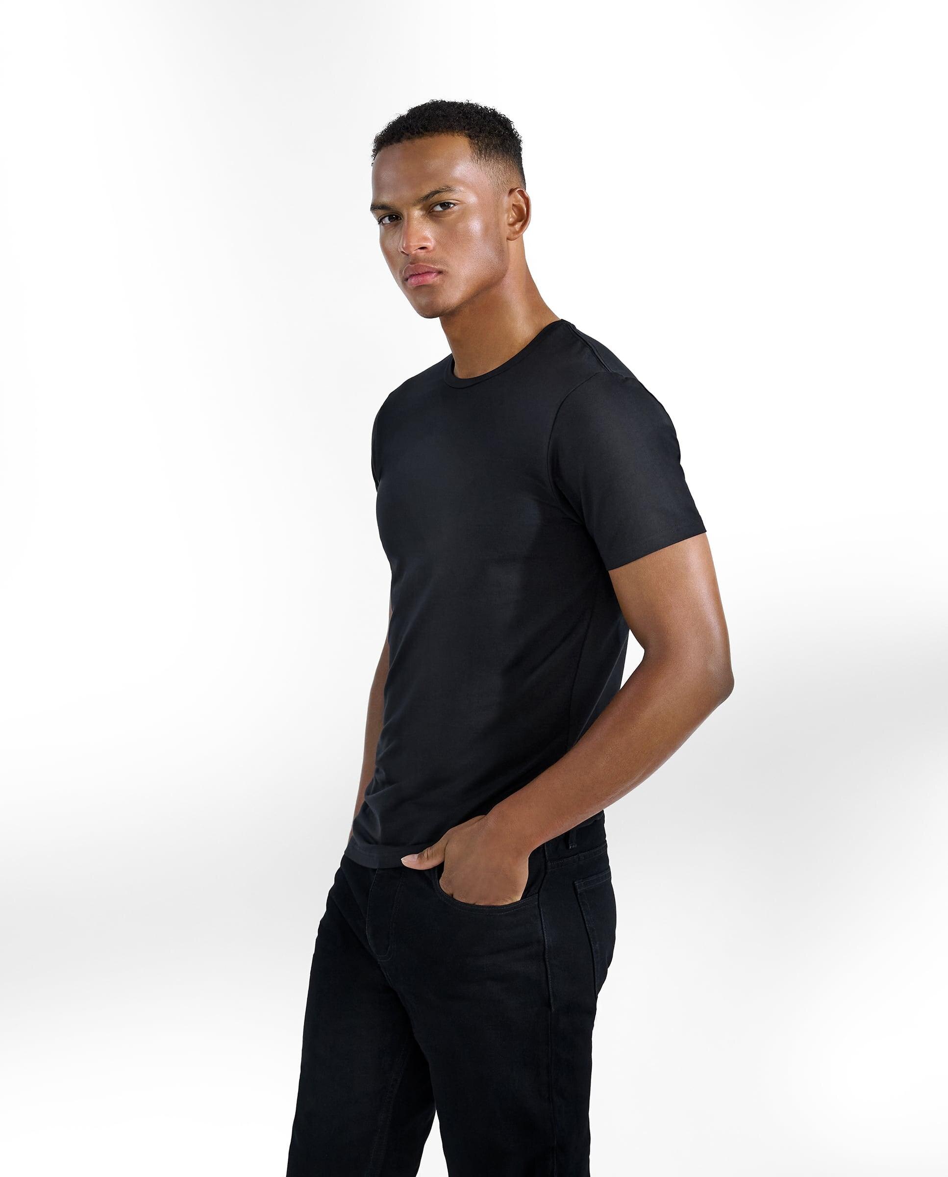 T-shirt de Manga Curta com Gola Redonda Preto-3