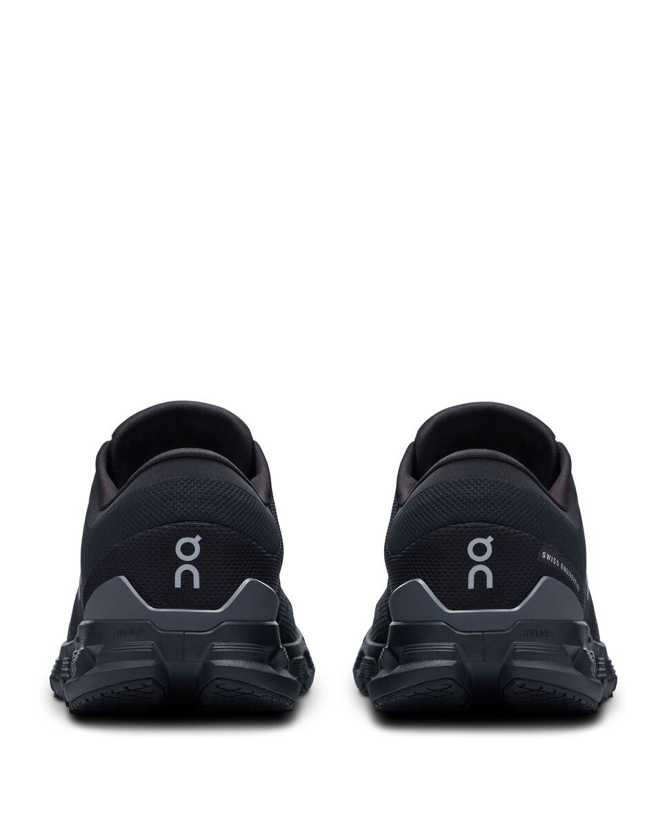 Sapatilhas On Running Cloud X 4 de Mulher - Fitness-Cross training - Pretos Preto-5